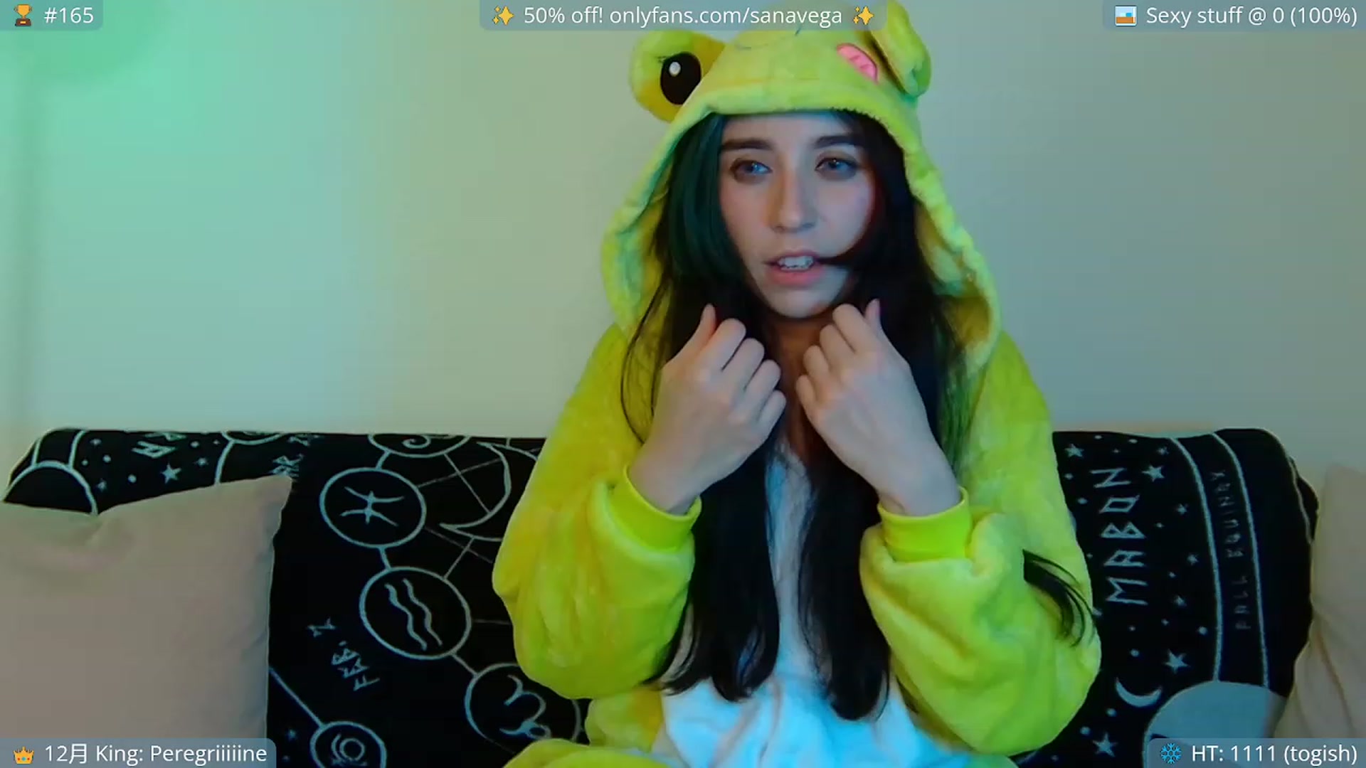 Gallery image thumbnail from EroUkiyo's myfreecams stream on, 12/15/2022, 08:51 image 3 of 20