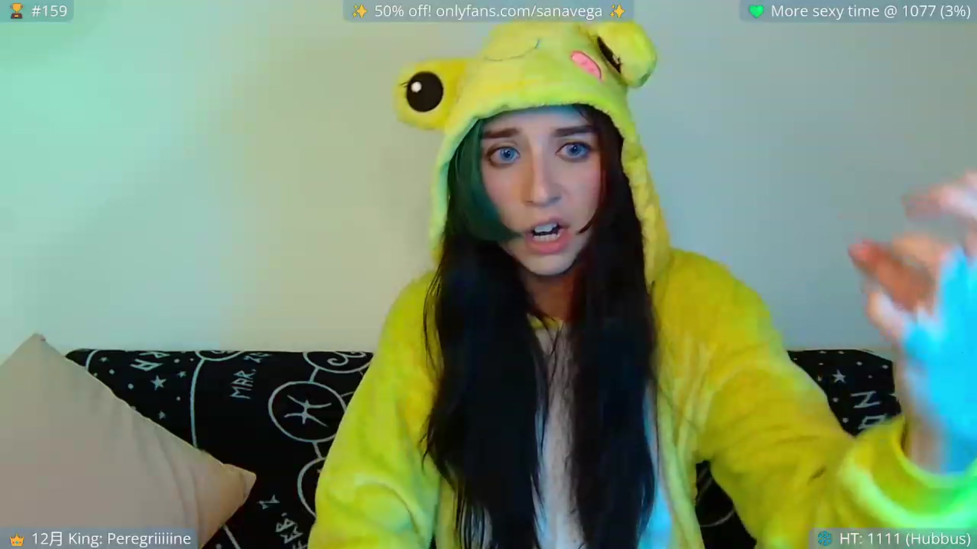 Gallery image thumbnail from EroUkiyo's myfreecams stream on, 12/15/2022, 11:04 image 11 of 20