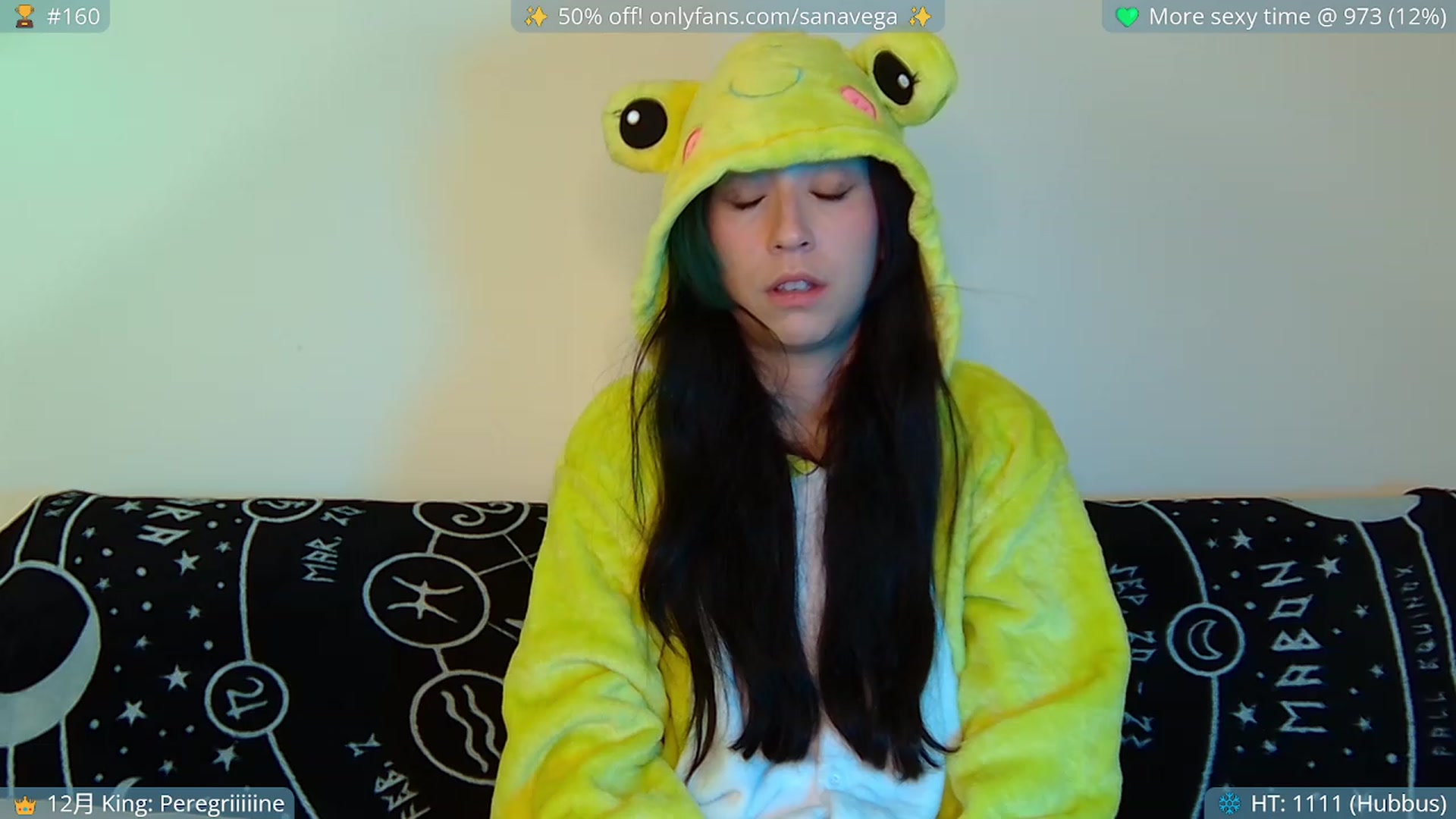 Gallery image thumbnail from EroUkiyo's myfreecams stream on, 12/15/2022, 11:04 image 17 of 20