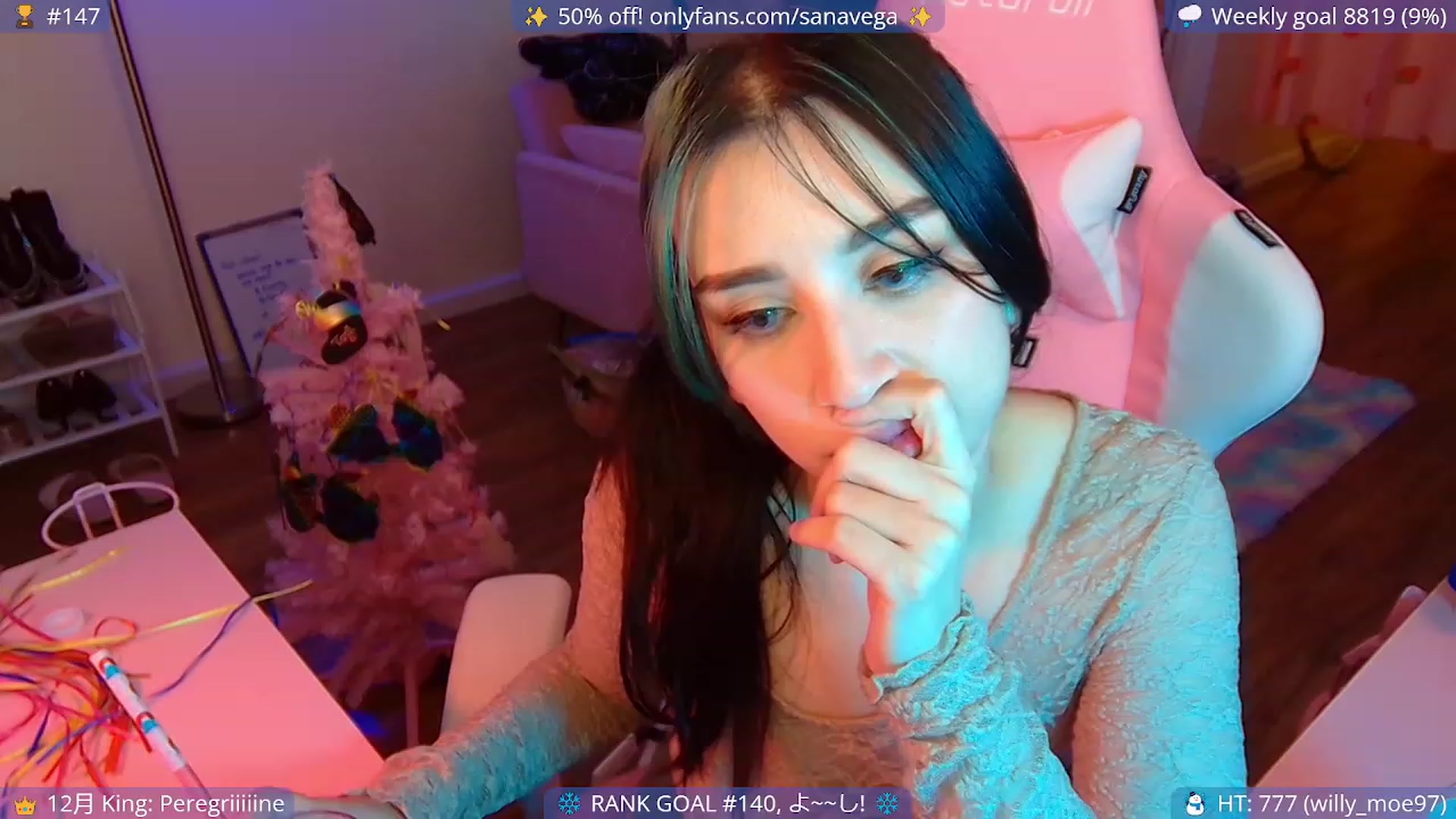 Gallery image thumbnail from EroUkiyo's myfreecams stream on, 12/23/2022, 11:59 image 3 of 20