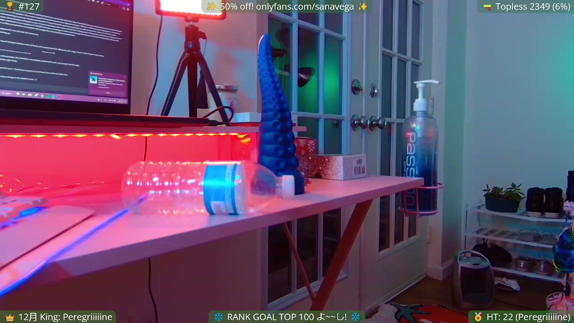 Gallery image thumbnail from EroUkiyo's myfreecams stream on, 12/29/2022, 04:55 image 12 of 20