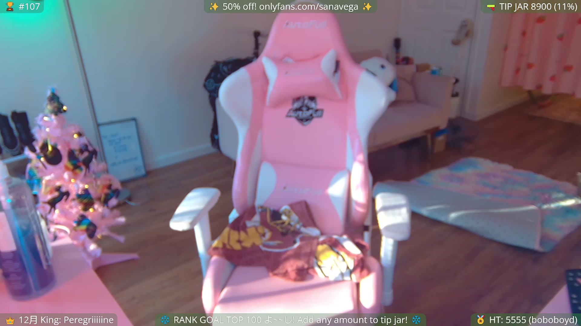 Gallery image thumbnail from EroUkiyo's myfreecams stream on, 12/29/2022, 14:36 image 4 of 20