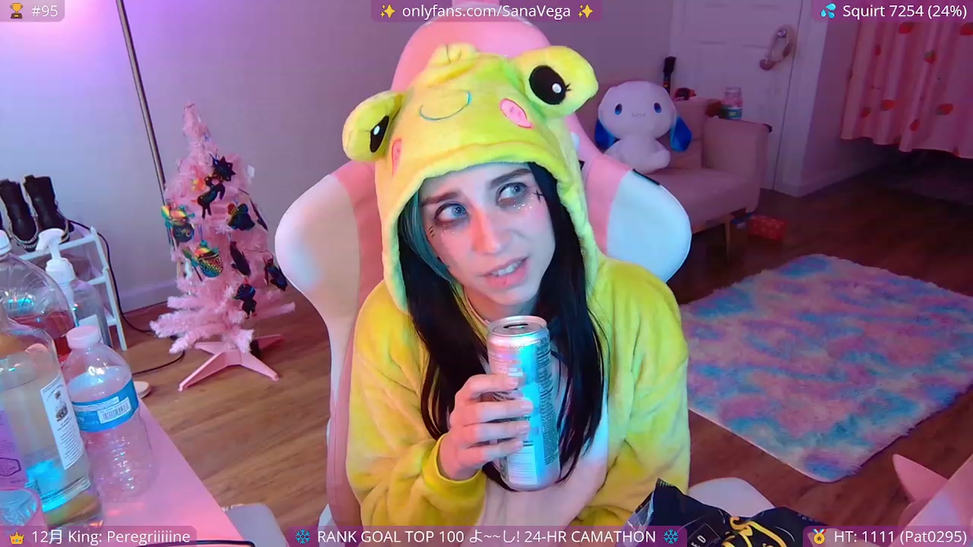 Gallery image thumbnail from EroUkiyo's myfreecams stream on, 12/31/2022, 20:17 image 12 of 20