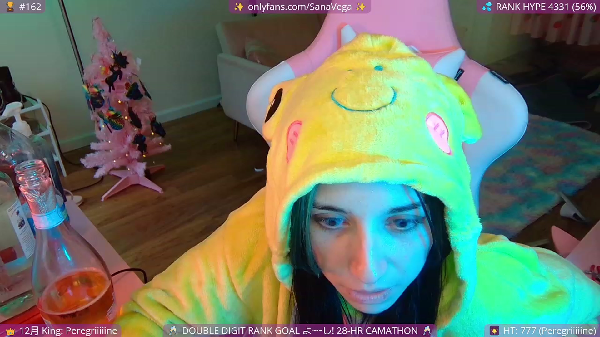 Gallery image thumbnail from EroUkiyo's myfreecams stream on, 01/01/2023, 13:34 image 9 of 20