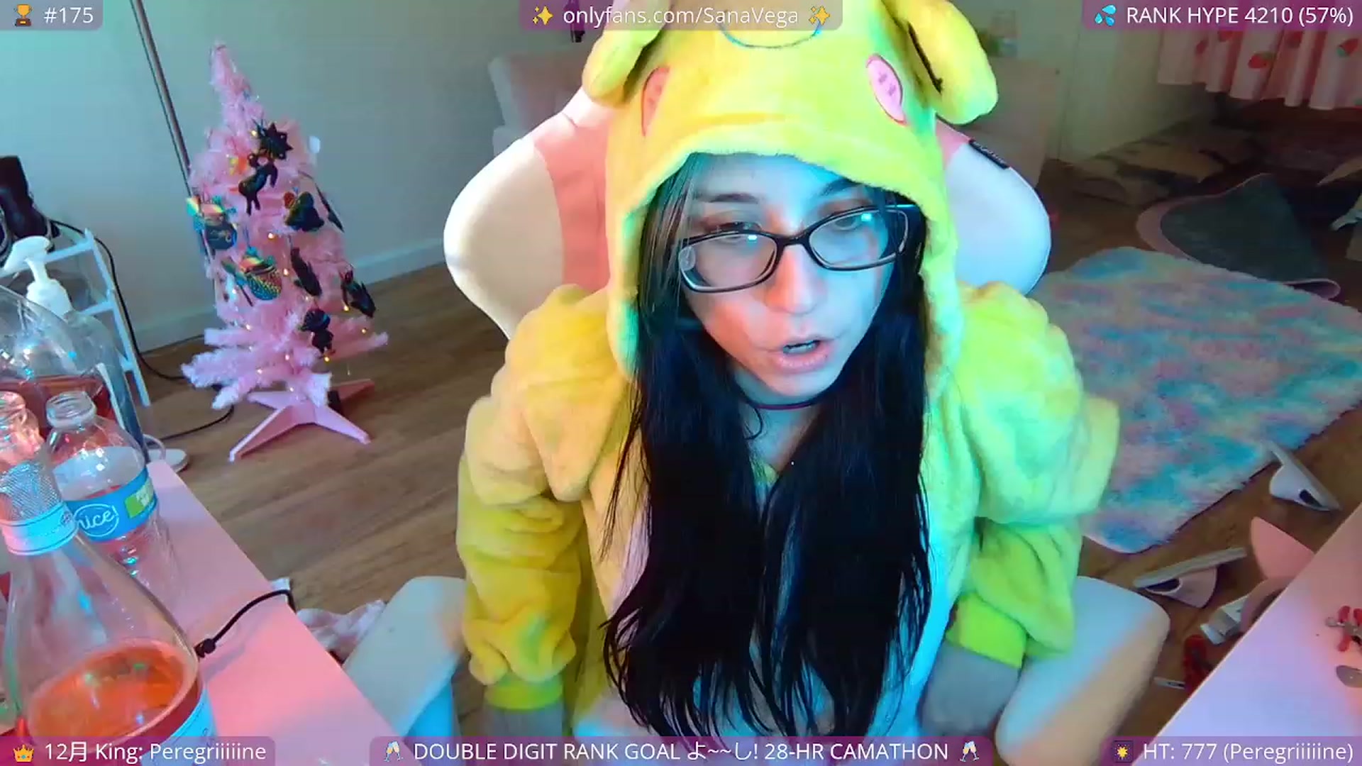Gallery image thumbnail from EroUkiyo's myfreecams stream on, 01/01/2023, 13:34 image 20 of 20