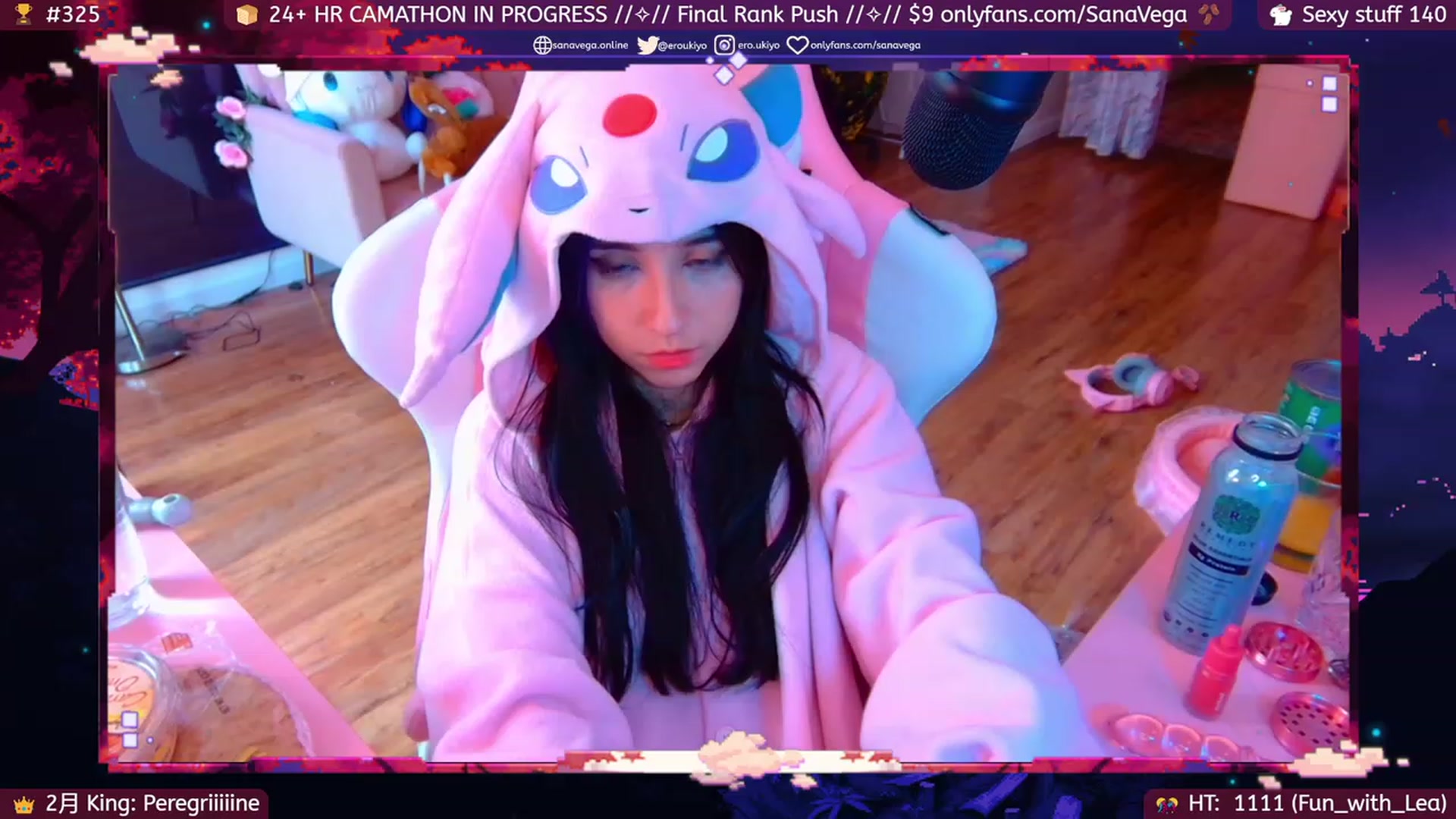 Gallery image thumbnail from EroUkiyo's myfreecams stream on, 02/28/2023, 18:40 image 14 of 20