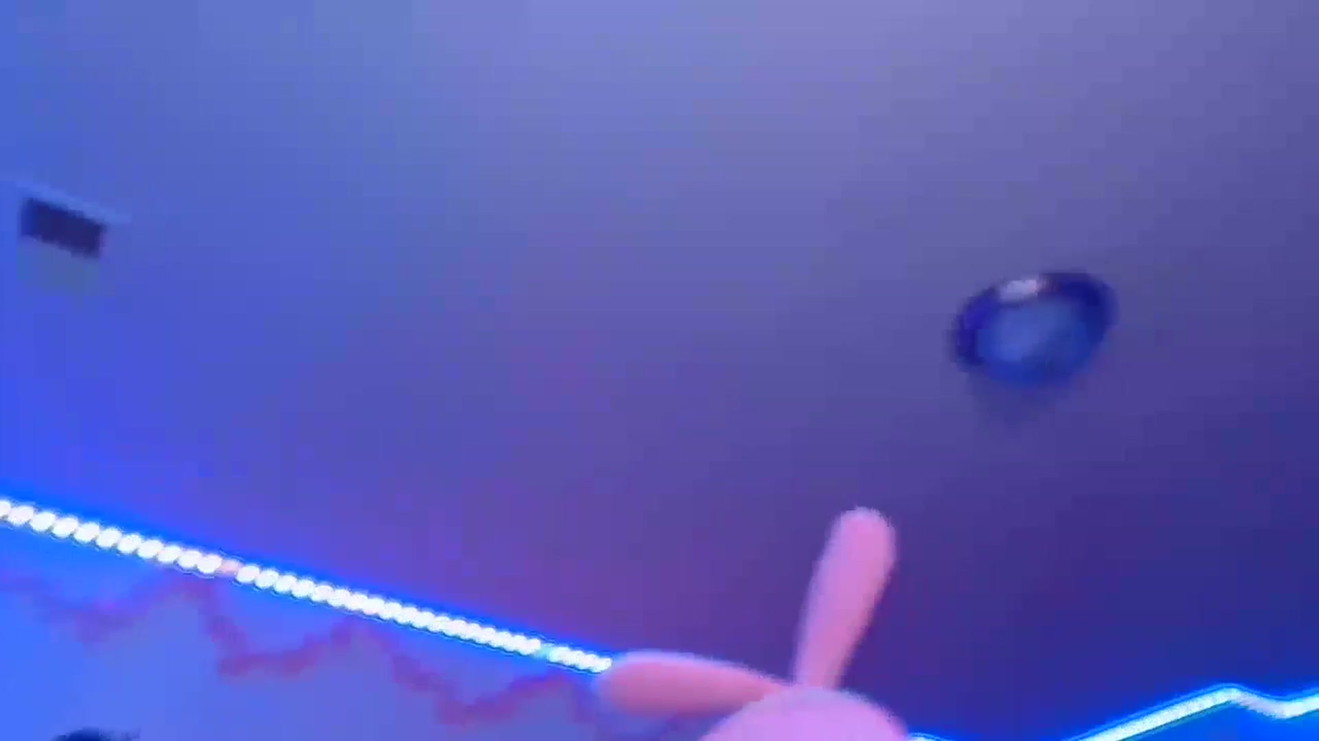 Gallery image thumbnail from EroUkiyo's myfreecams stream on, 09/12/2023, 10:53 image 20 of 20