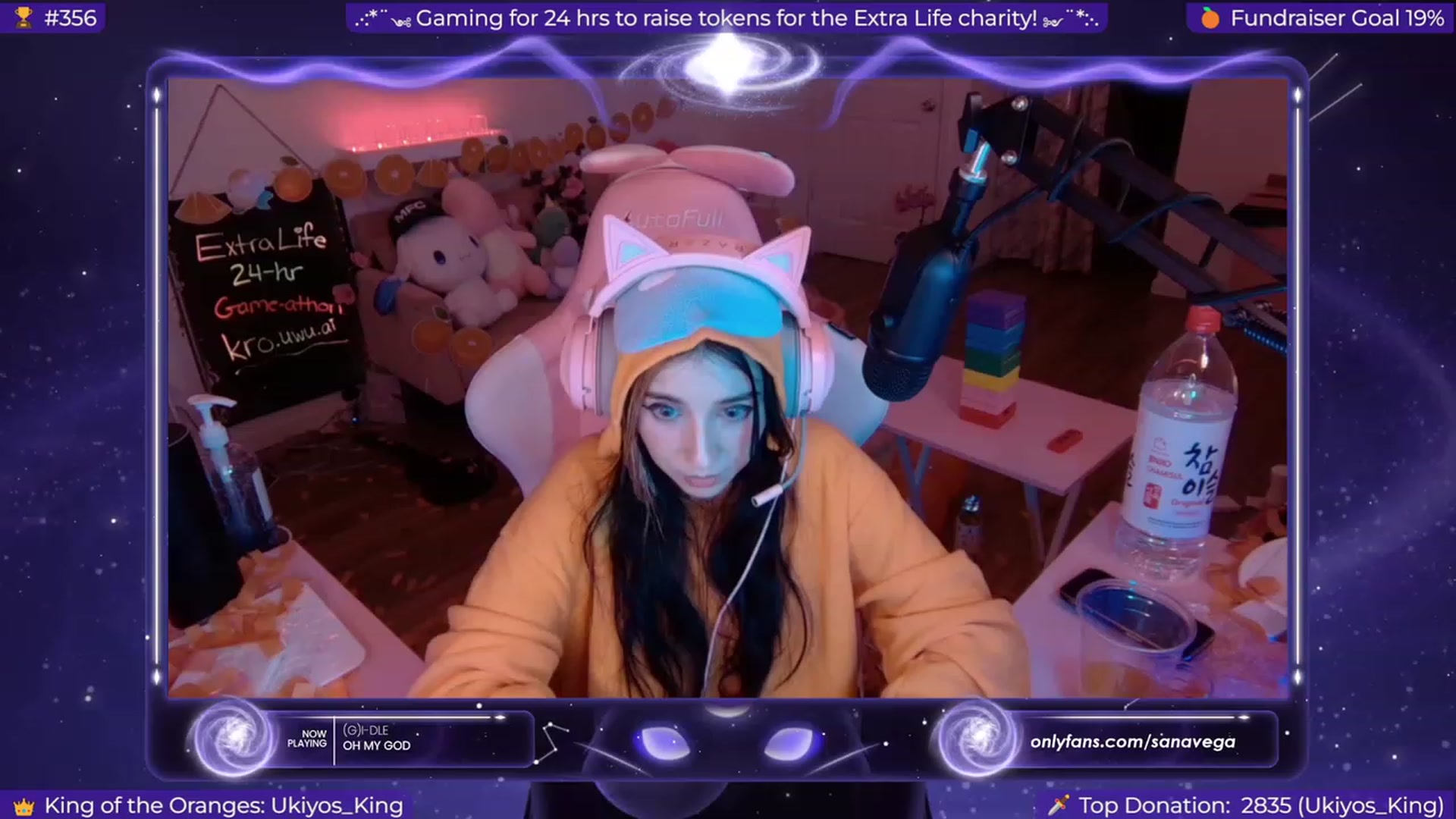 Gallery image thumbnail from EroUkiyo's myfreecams stream on, 11/05/2023, 10:54 image 14 of 20