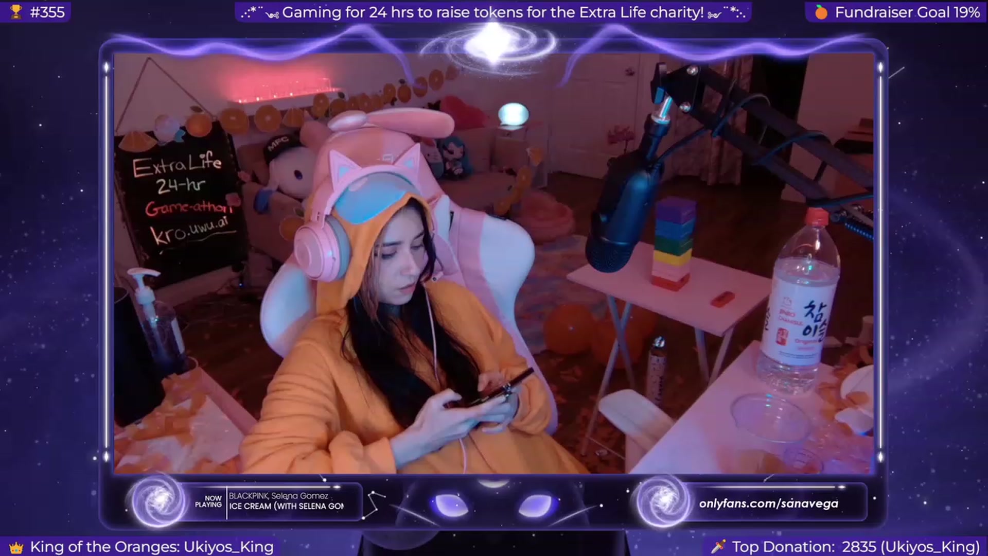 Gallery image thumbnail from EroUkiyo's myfreecams stream on, 11/05/2023, 10:54 image 12 of 20
