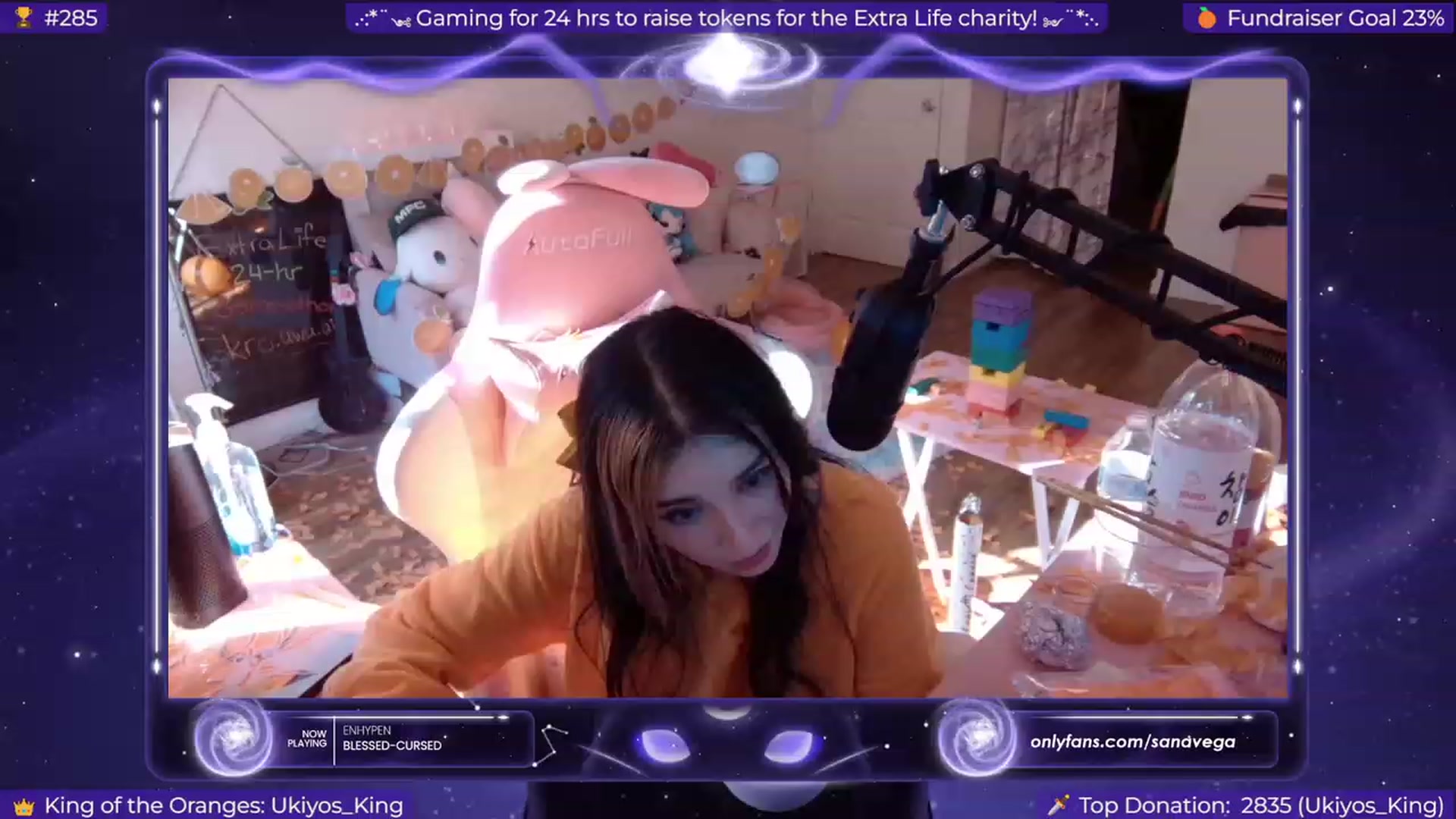Gallery image thumbnail from EroUkiyo's myfreecams stream on, 11/05/2023, 15:26 image 2 of 20