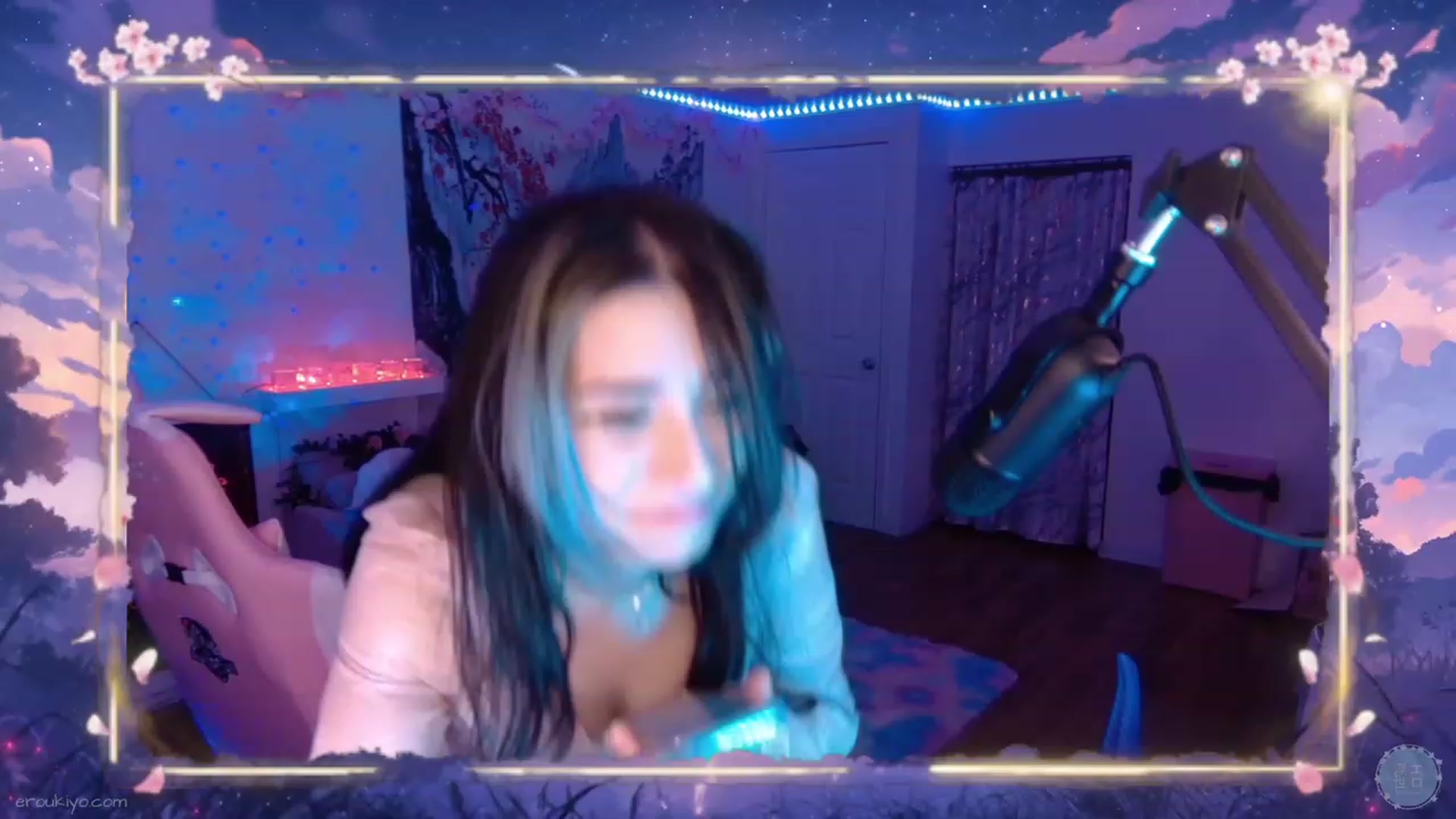Gallery image thumbnail from EroUkiyo's myfreecams stream on, 12/17/2023, 02:20 image 6 of 20