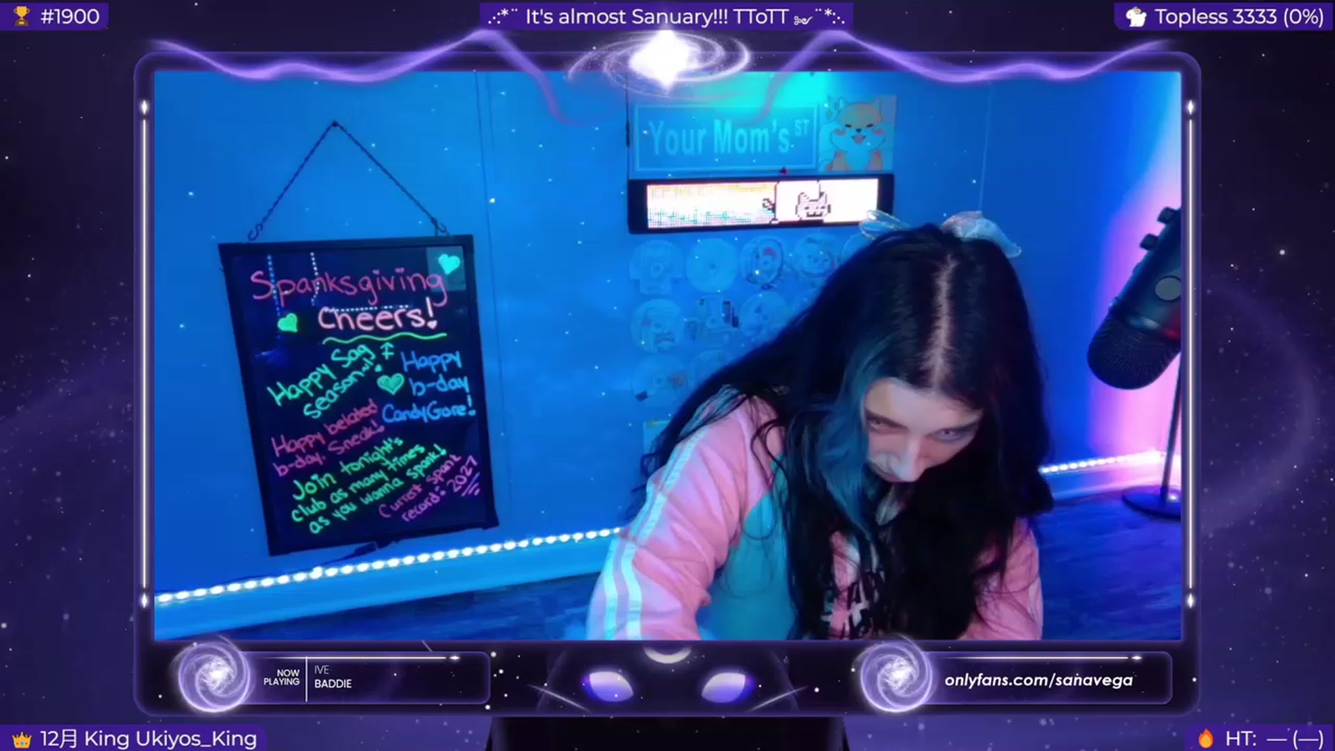 Gallery image thumbnail from EroUkiyo's myfreecams stream on, 12/24/2023, 05:02 image 1 of 20