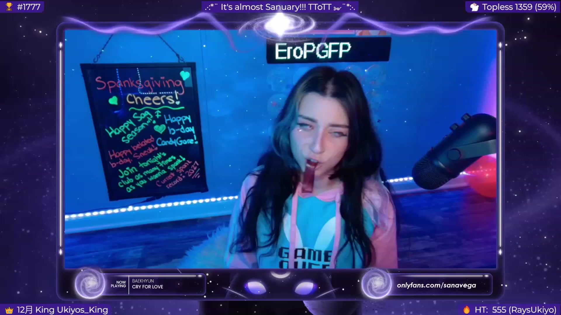 Gallery image thumbnail from EroUkiyo's myfreecams stream on, 12/24/2023, 07:14 image 4 of 20