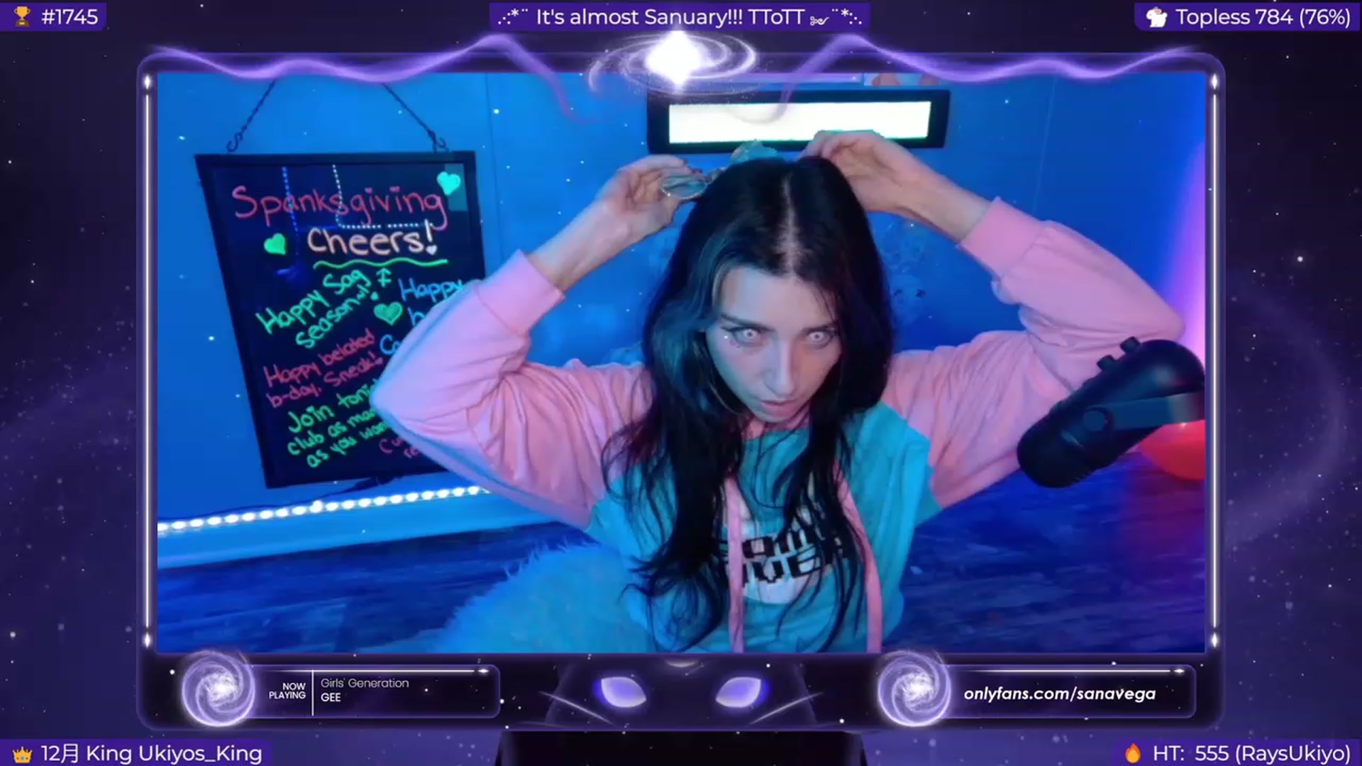 Gallery image thumbnail from EroUkiyo's myfreecams stream on, 12/24/2023, 07:14 image 9 of 20