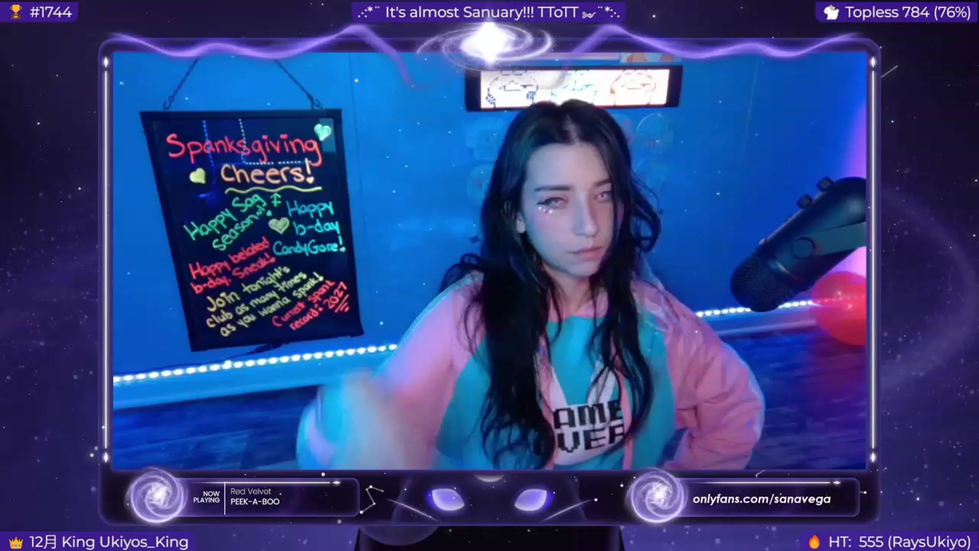 Gallery image thumbnail from EroUkiyo's myfreecams stream on, 12/24/2023, 07:14 image 6 of 20