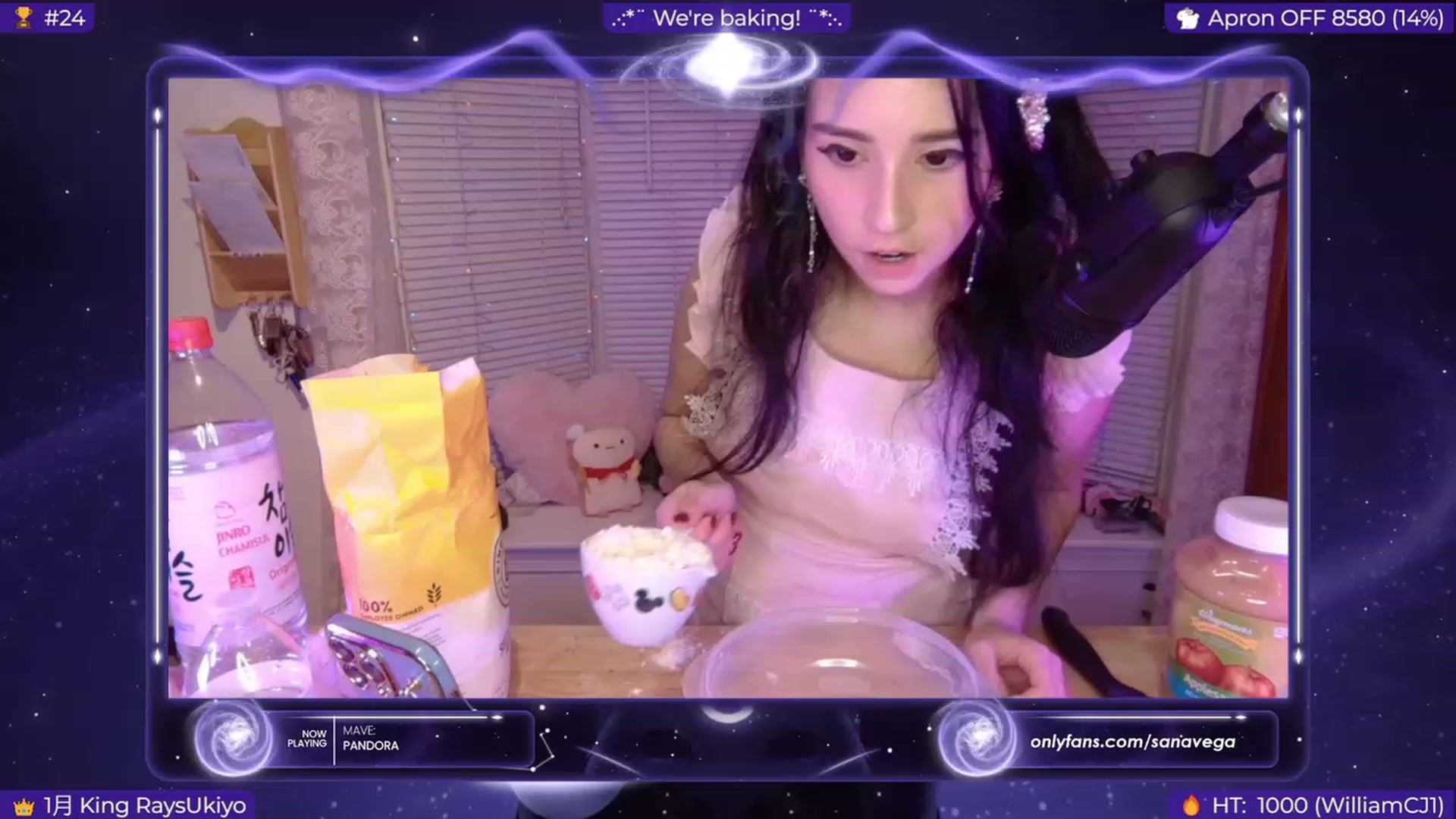 Gallery image thumbnail from EroUkiyo's myfreecams stream on, 01/03/2024, 07:34 image 13 of 20