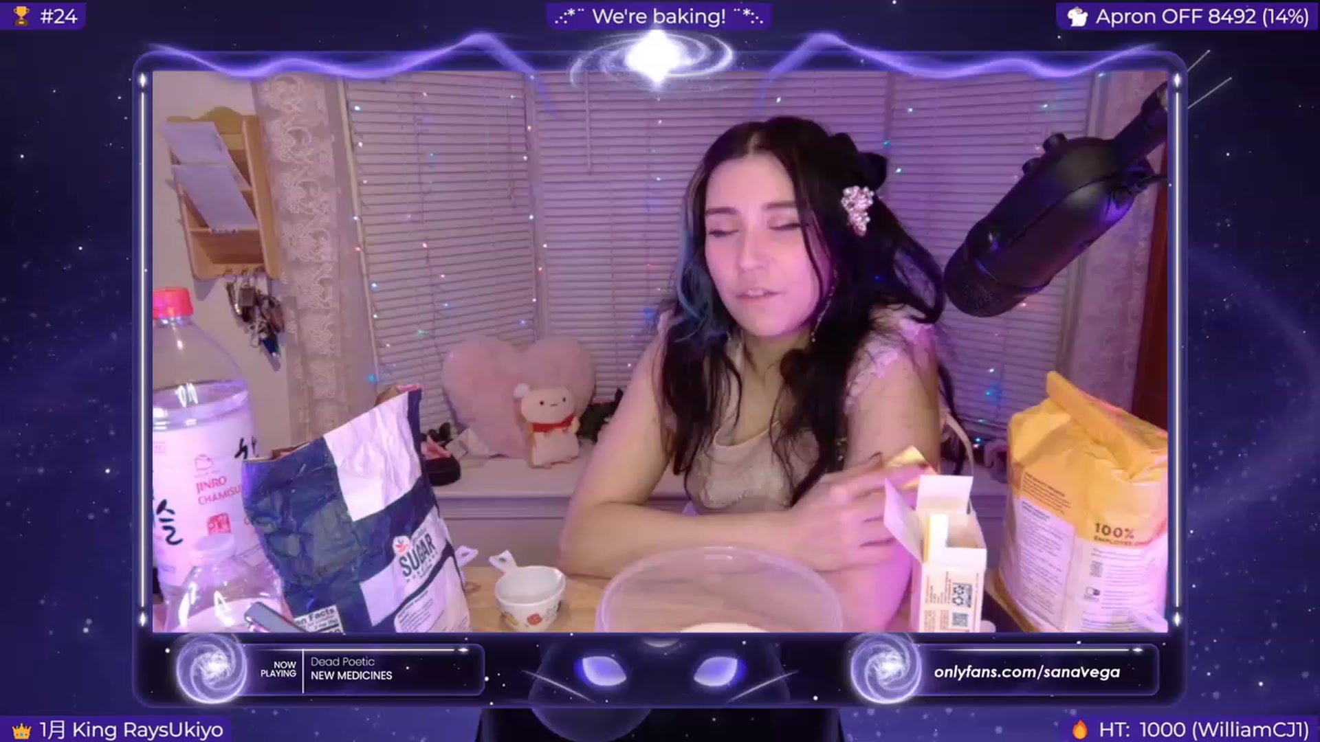 Gallery image thumbnail from EroUkiyo's myfreecams stream on, 01/03/2024, 07:34 image 14 of 20