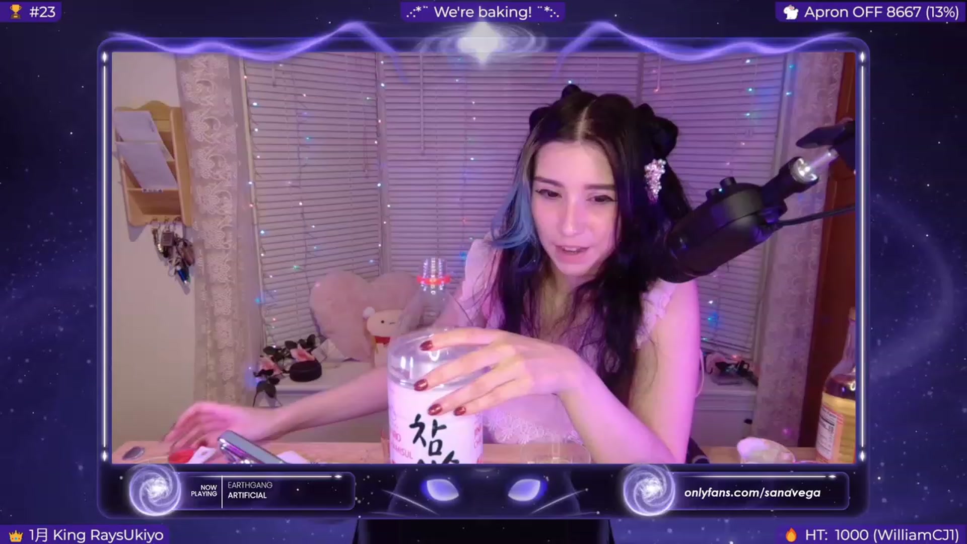 Gallery image thumbnail from EroUkiyo's myfreecams stream on, 01/03/2024, 07:34 image 8 of 20