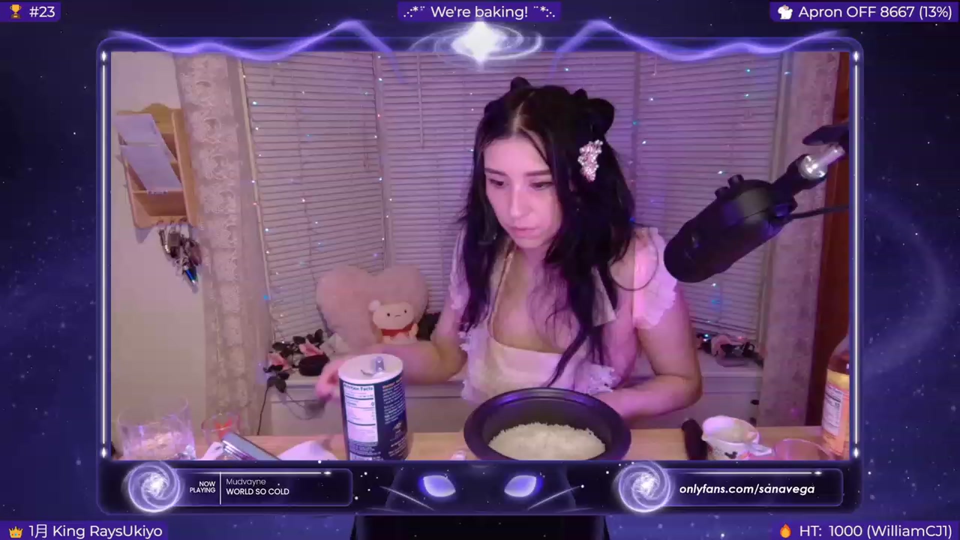 Gallery image thumbnail from EroUkiyo's myfreecams stream on, 01/03/2024, 07:34 image 6 of 20