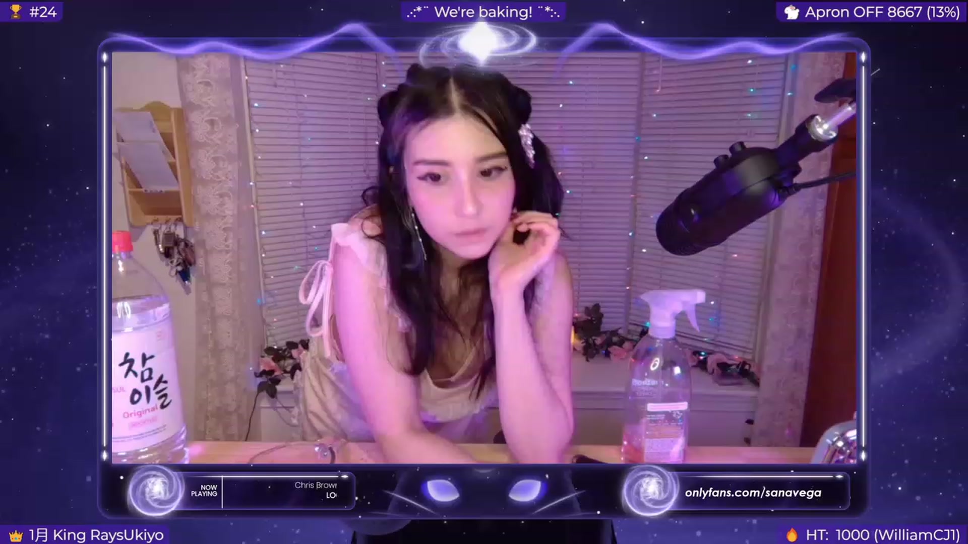 Gallery image thumbnail from EroUkiyo's myfreecams stream on, 01/03/2024, 07:34 image 10 of 20