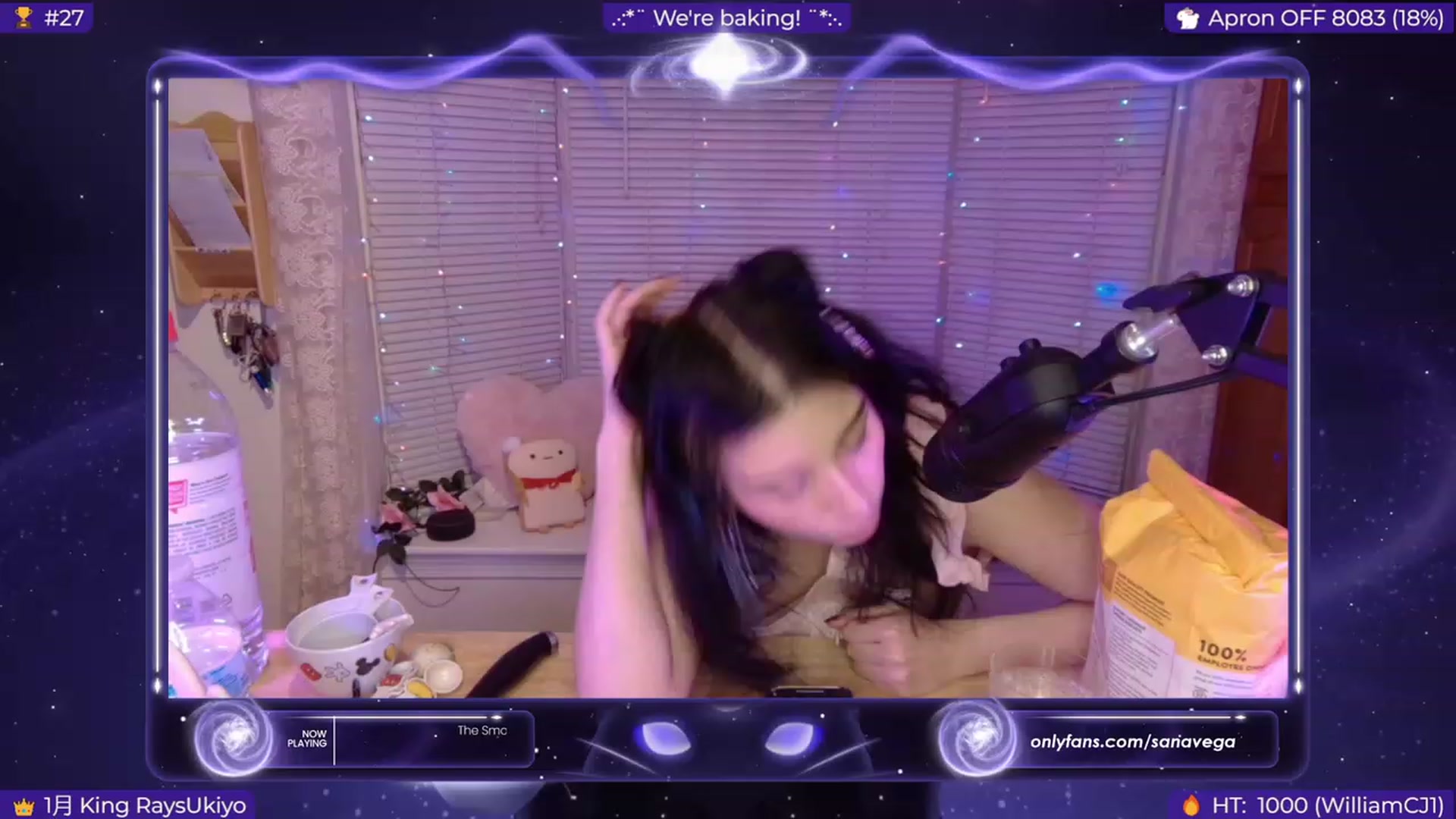Gallery image thumbnail from EroUkiyo's myfreecams stream on, 01/03/2024, 09:50 image 6 of 20