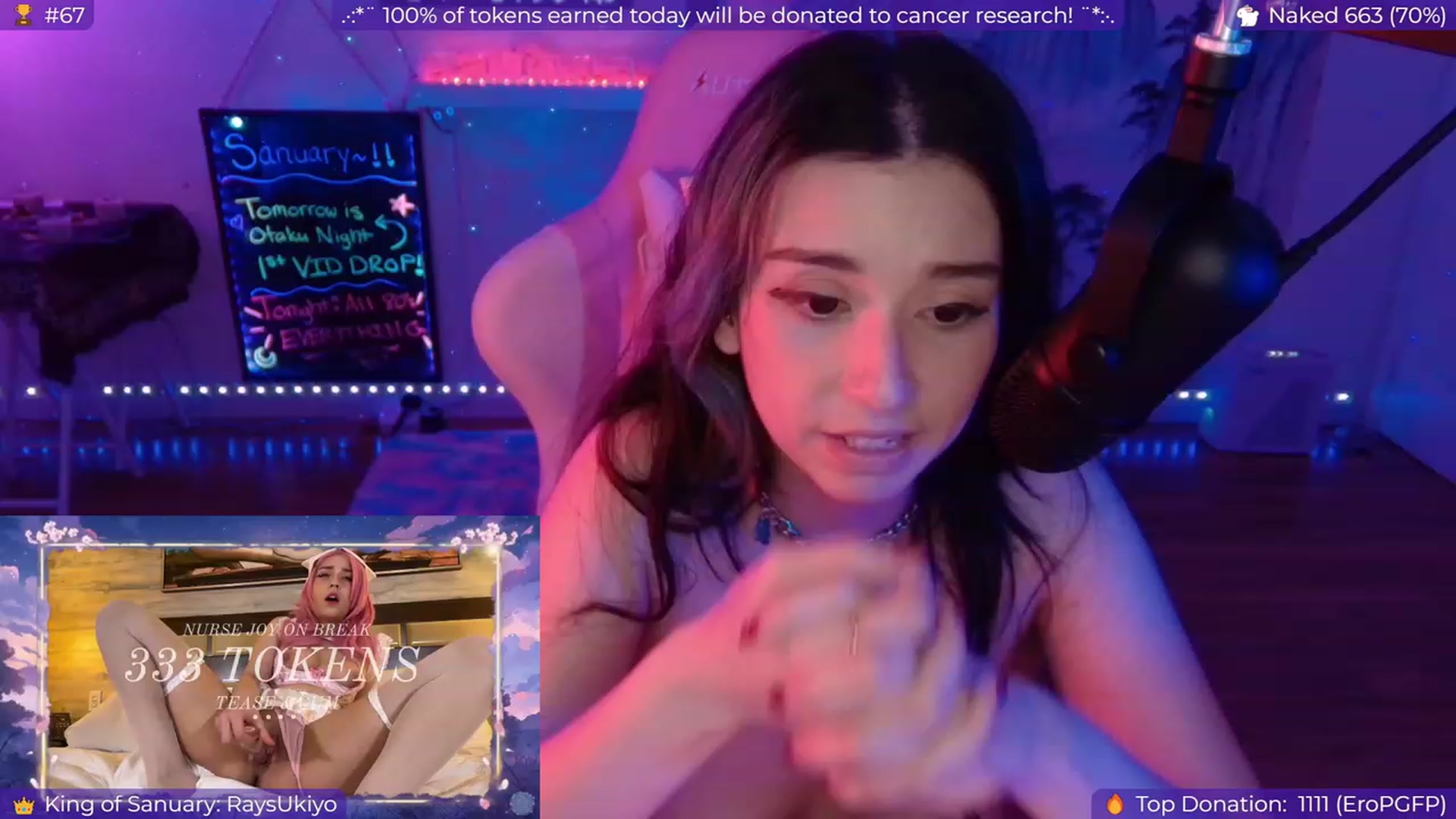Gallery image thumbnail from EroUkiyo's myfreecams stream on, 01/08/2024, 04:56 image 3 of 20