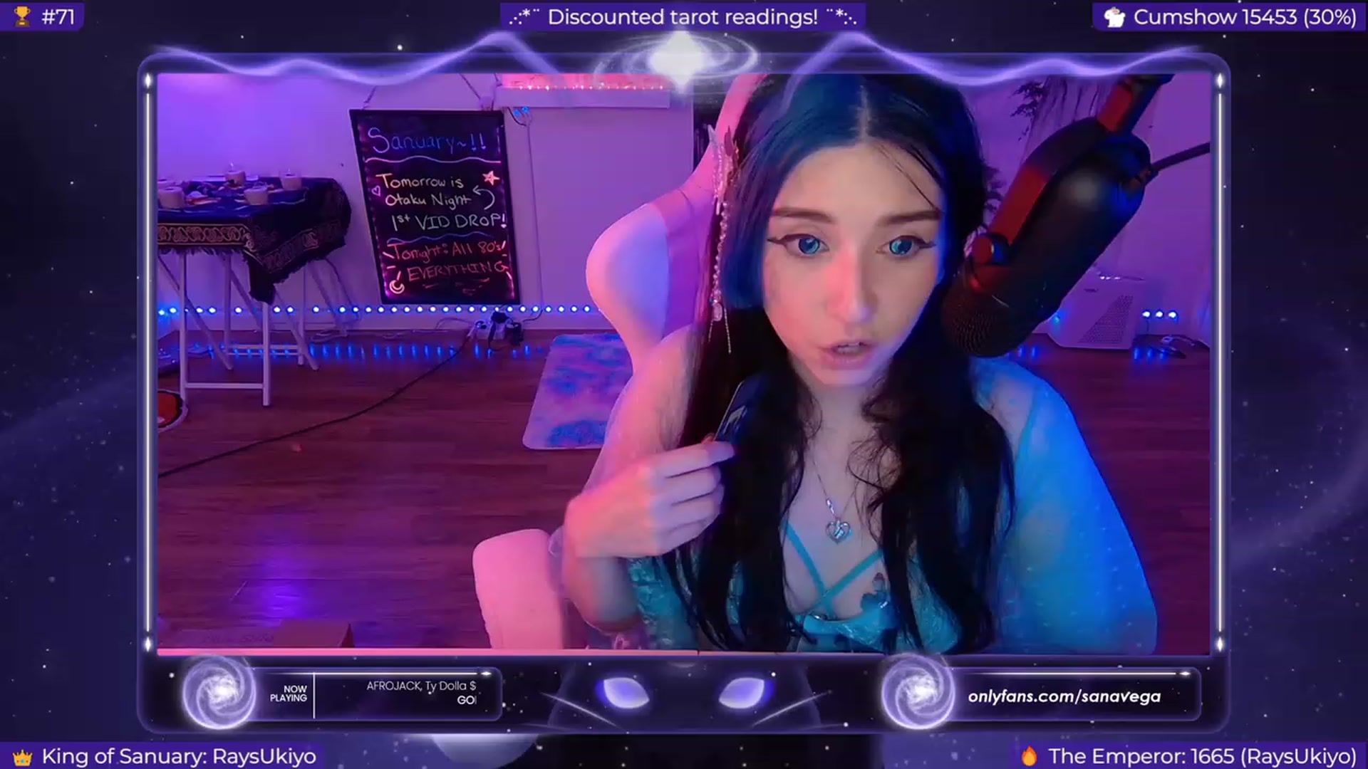 Gallery image thumbnail from EroUkiyo's myfreecams stream on, 01/12/2024, 08:05 image 12 of 20