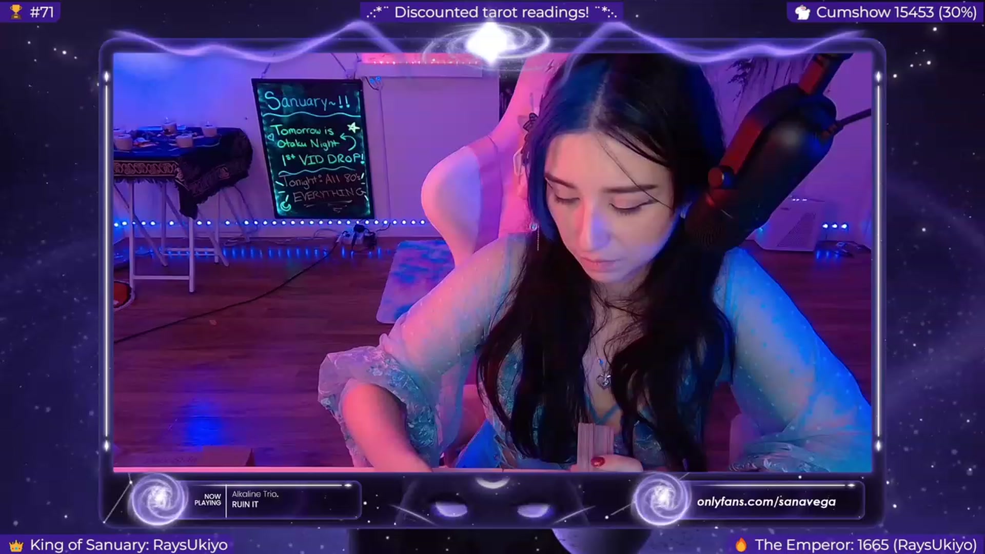 Gallery image thumbnail from EroUkiyo's myfreecams stream on, 01/12/2024, 08:05 image 18 of 20