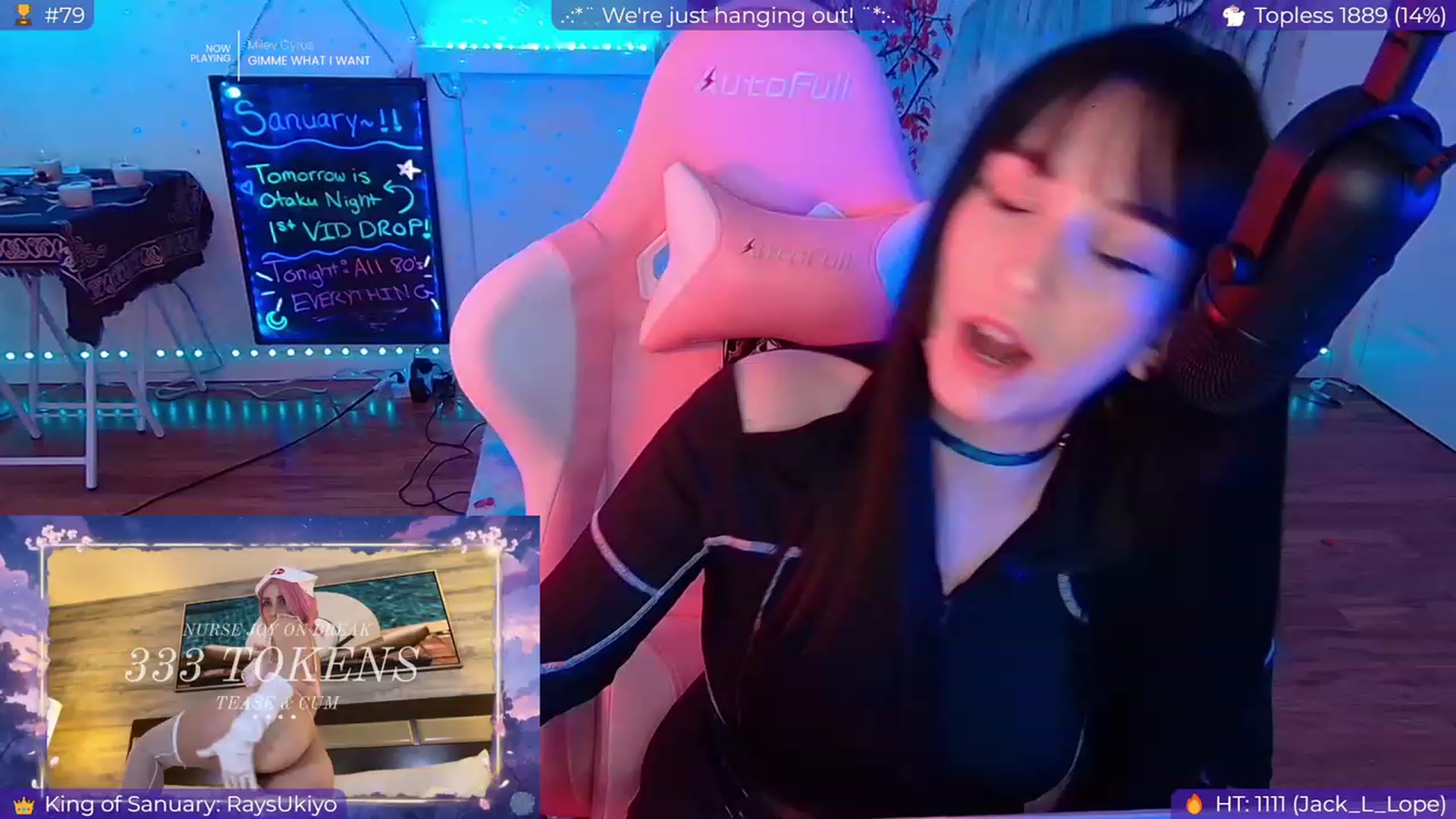 Gallery image thumbnail from EroUkiyo's myfreecams stream on, 01/14/2024, 06:45 image 8 of 20