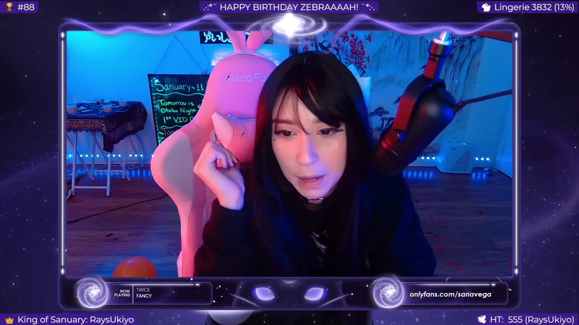 Gallery image thumbnail from EroUkiyo's myfreecams stream on, 01/18/2024, 05:32 image 12 of 20