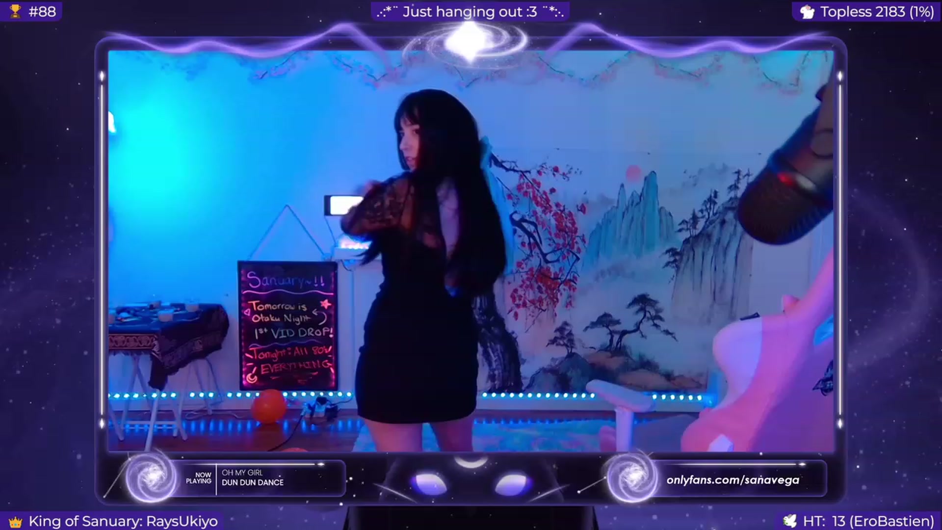 Gallery image thumbnail from EroUkiyo's myfreecams stream on, 01/19/2024, 05:51 image 19 of 20