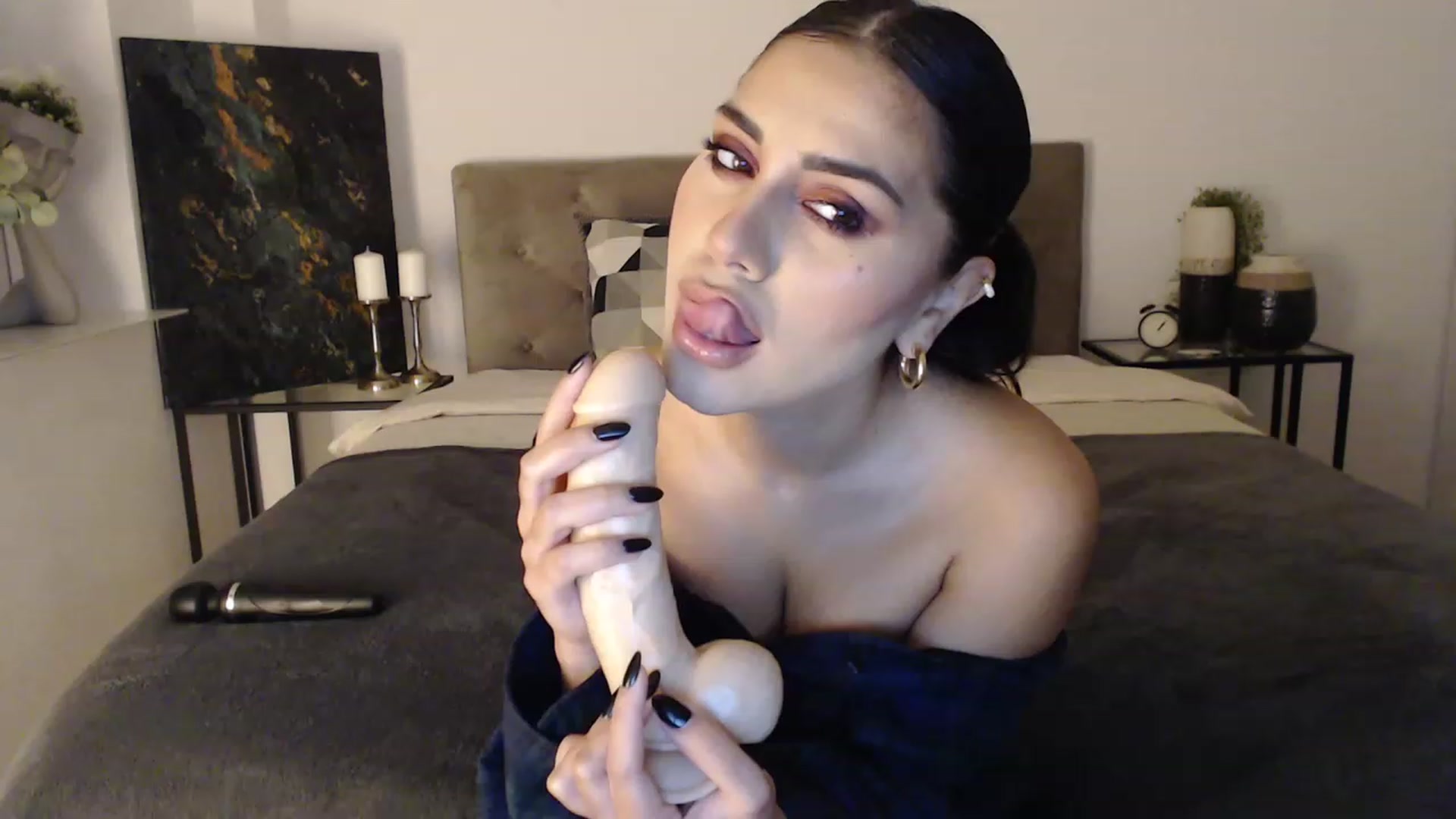 Gallery image thumbnail from EroticEve's myfreecams stream on, 11/21/2022, 14:18 image 1 of 20