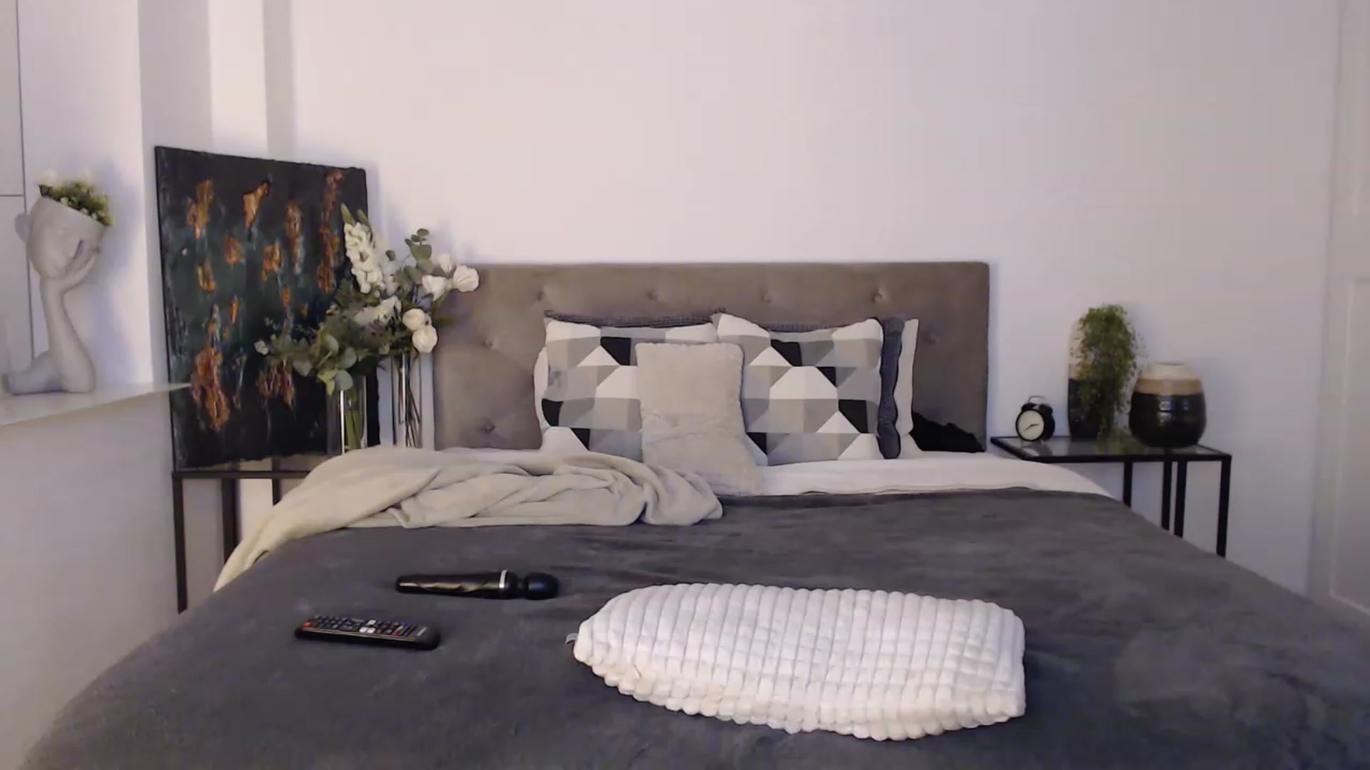 Gallery image thumbnail from EroticEve's myfreecams stream on, 11/28/2022, 12:43 image 6 of 20