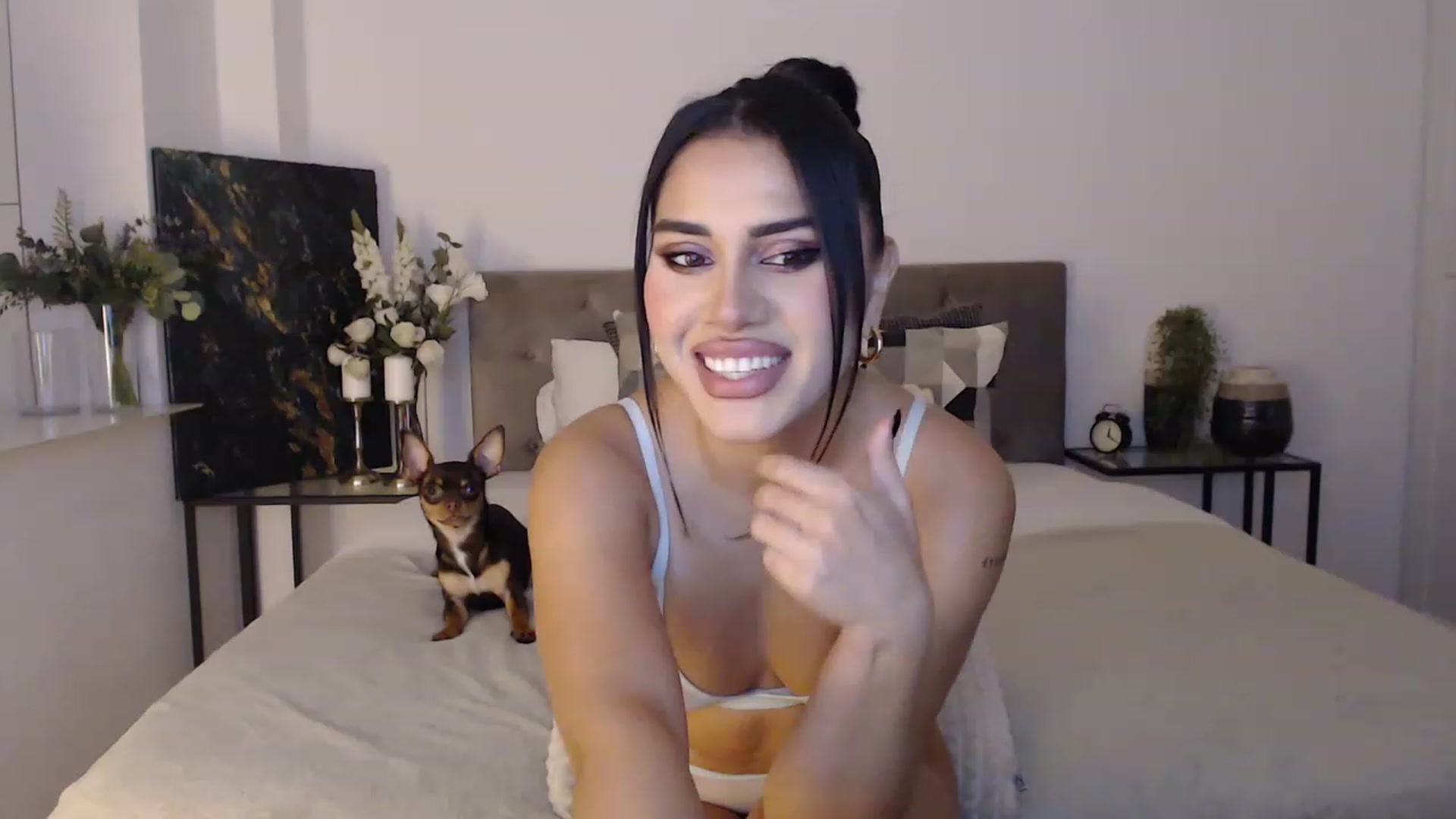 Gallery image thumbnail from EroticEve's myfreecams stream on, 12/05/2022, 10:23 image 12 of 20