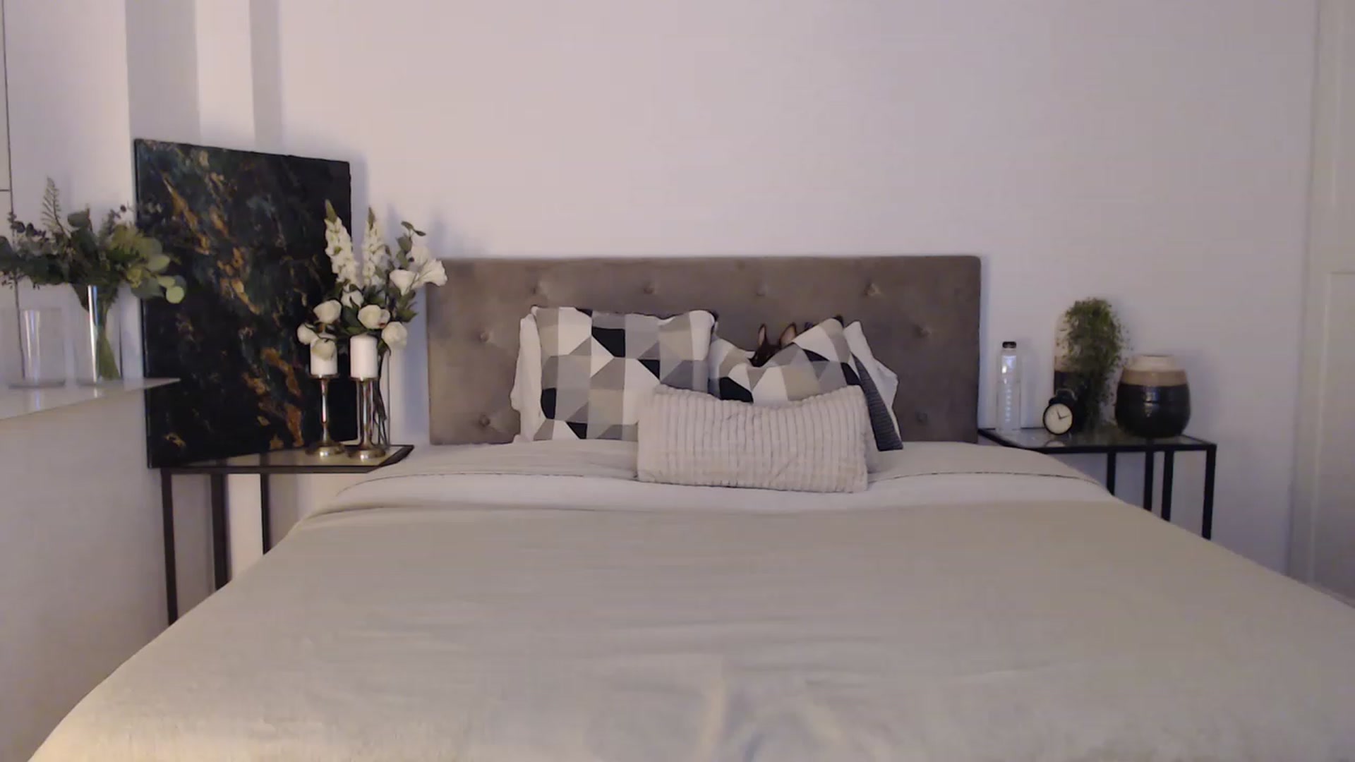 Gallery image thumbnail from EroticEve's myfreecams stream on, 12/09/2022, 09:09 image 6 of 20