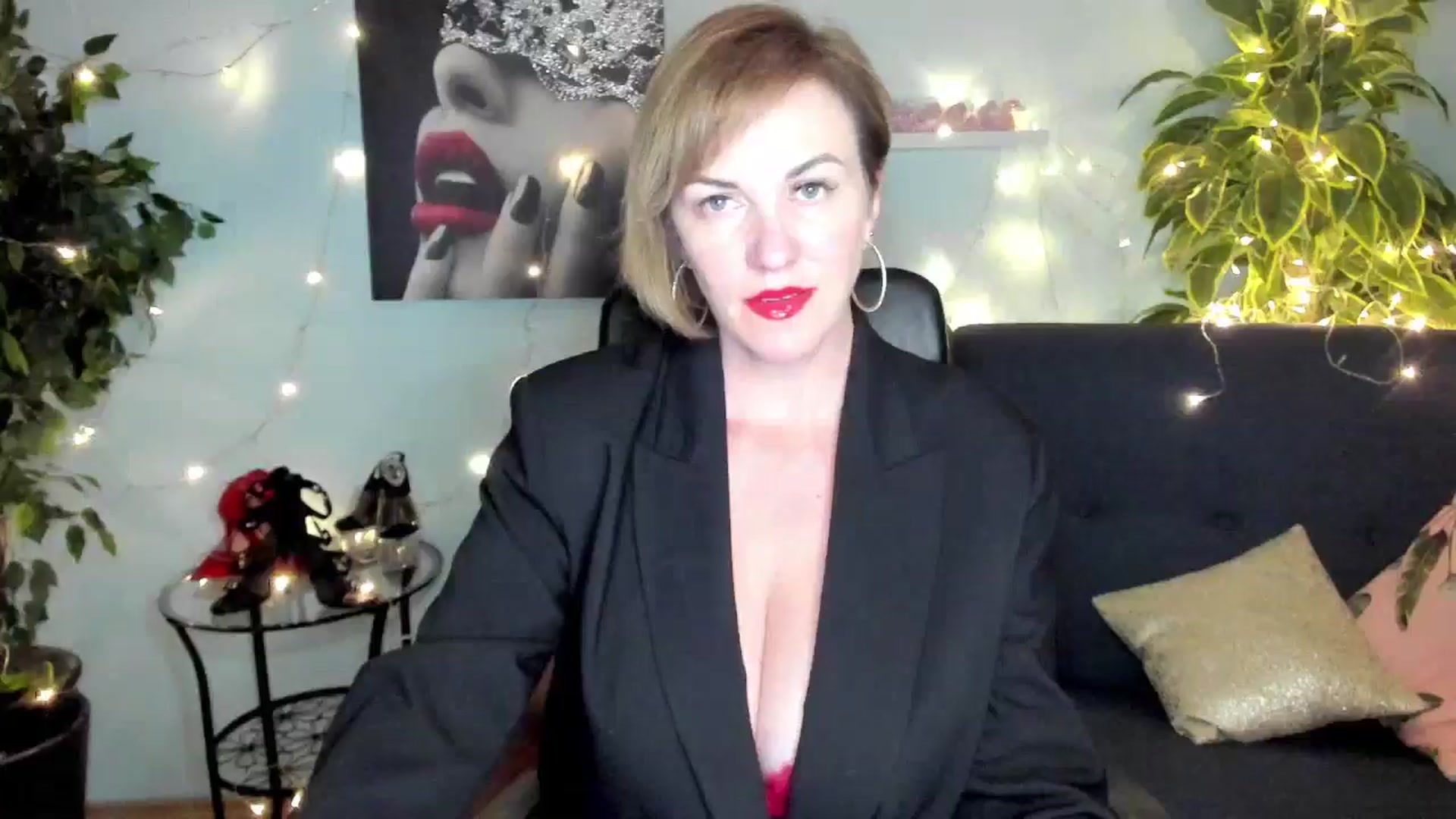 Gallery image thumbnail from EroticFELIZIA's myfreecams stream on, 06/02/2024, 18:44 image 11 of 20