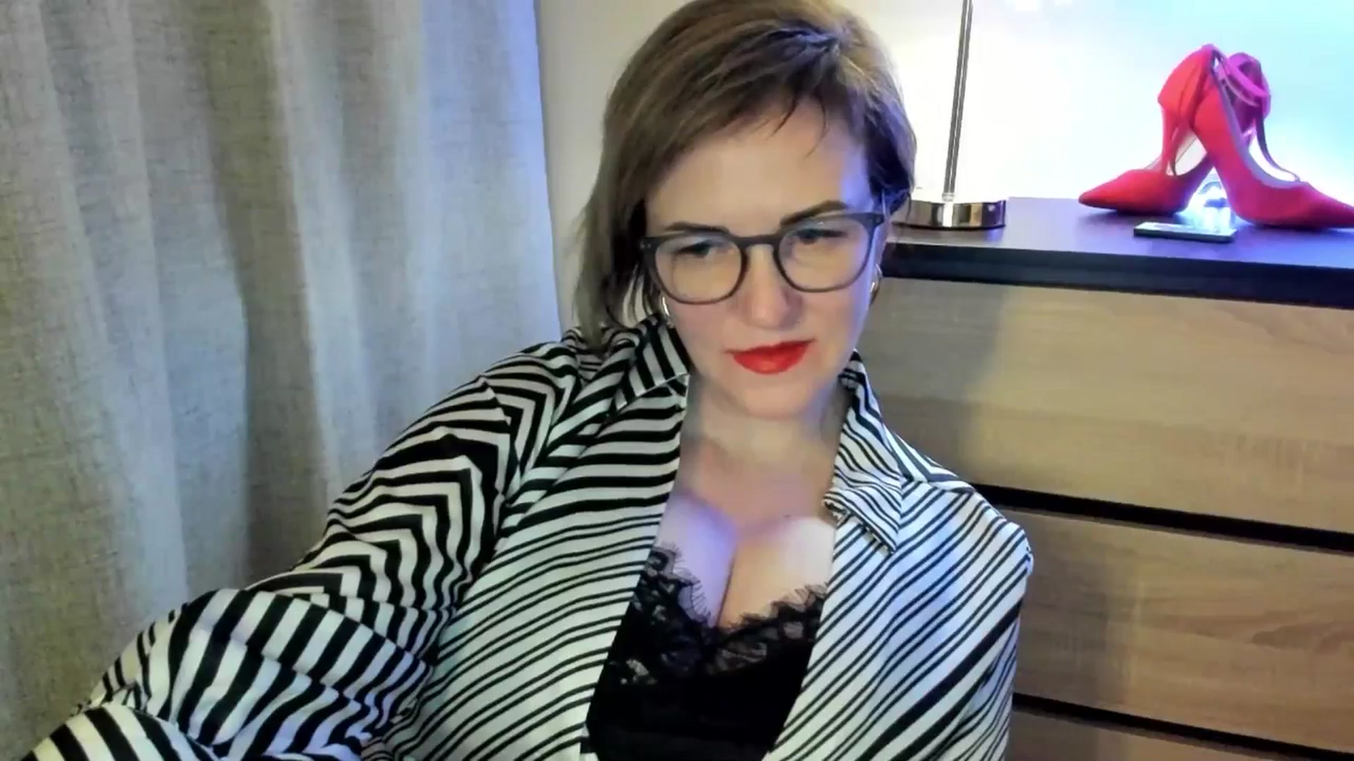 Gallery image thumbnail from EroticFELIZIA's myfreecams stream on, 10/19/2025, 16:47 image 15 of 20