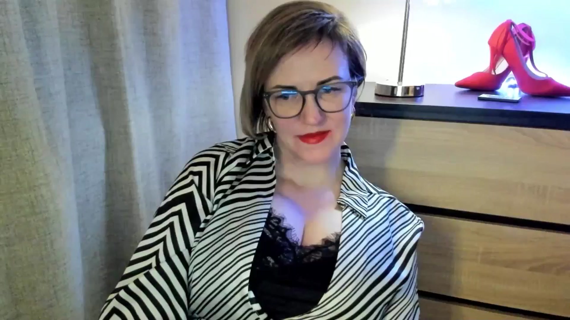 Gallery image thumbnail from EroticFELIZIA's myfreecams stream on, 10/19/2025, 16:47 image 13 of 20