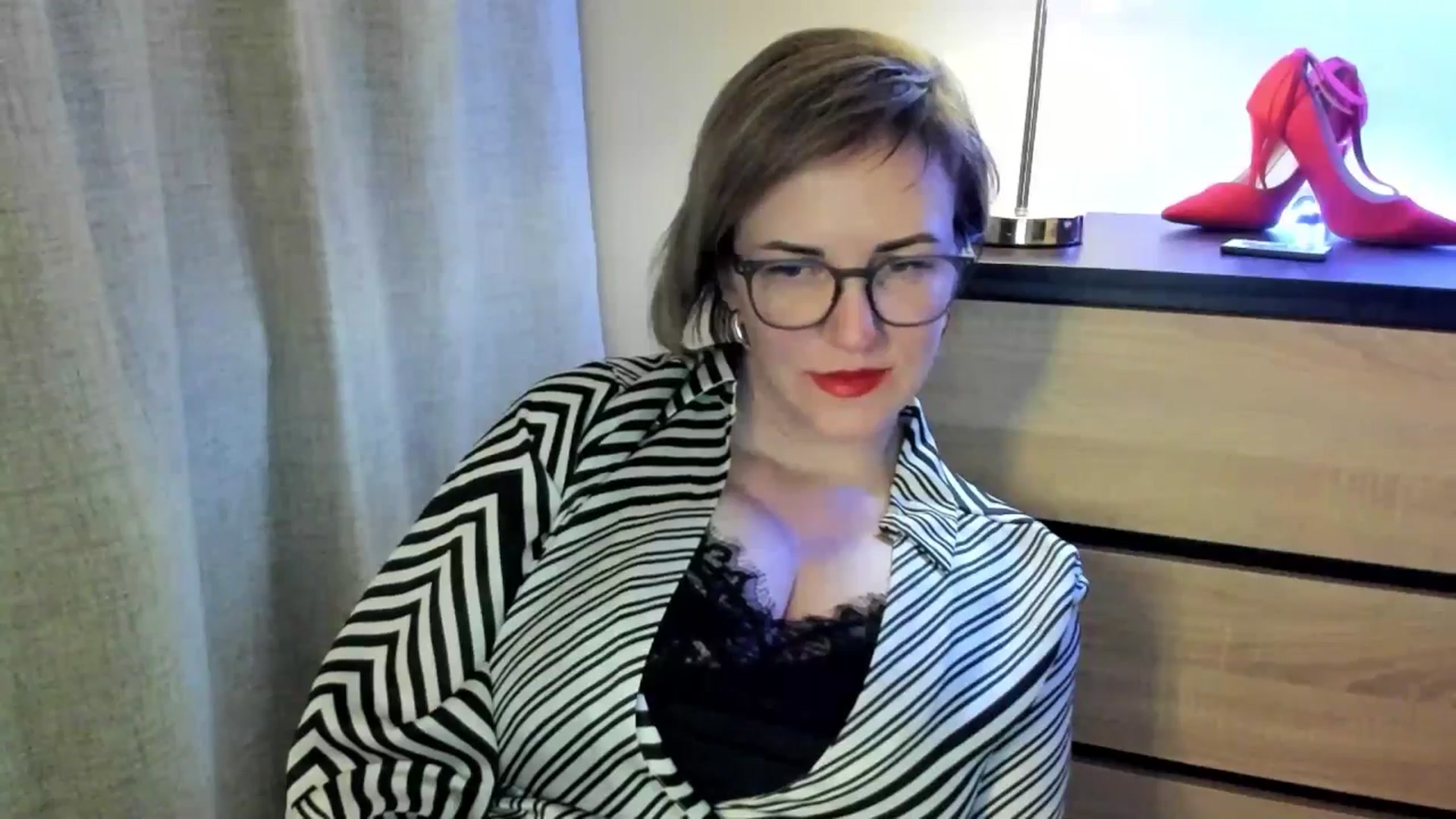 Gallery image thumbnail from EroticFELIZIA's myfreecams stream on, 10/19/2025, 16:47 image 16 of 20