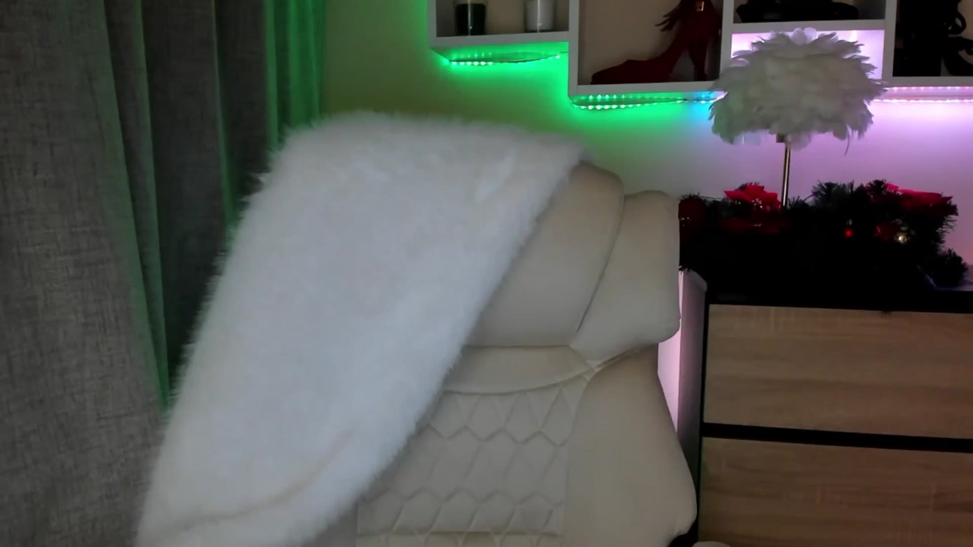 Gallery image thumbnail from EroticFELIZIA's myfreecams stream on, 12/23/2025, 14:14 image 7 of 20
