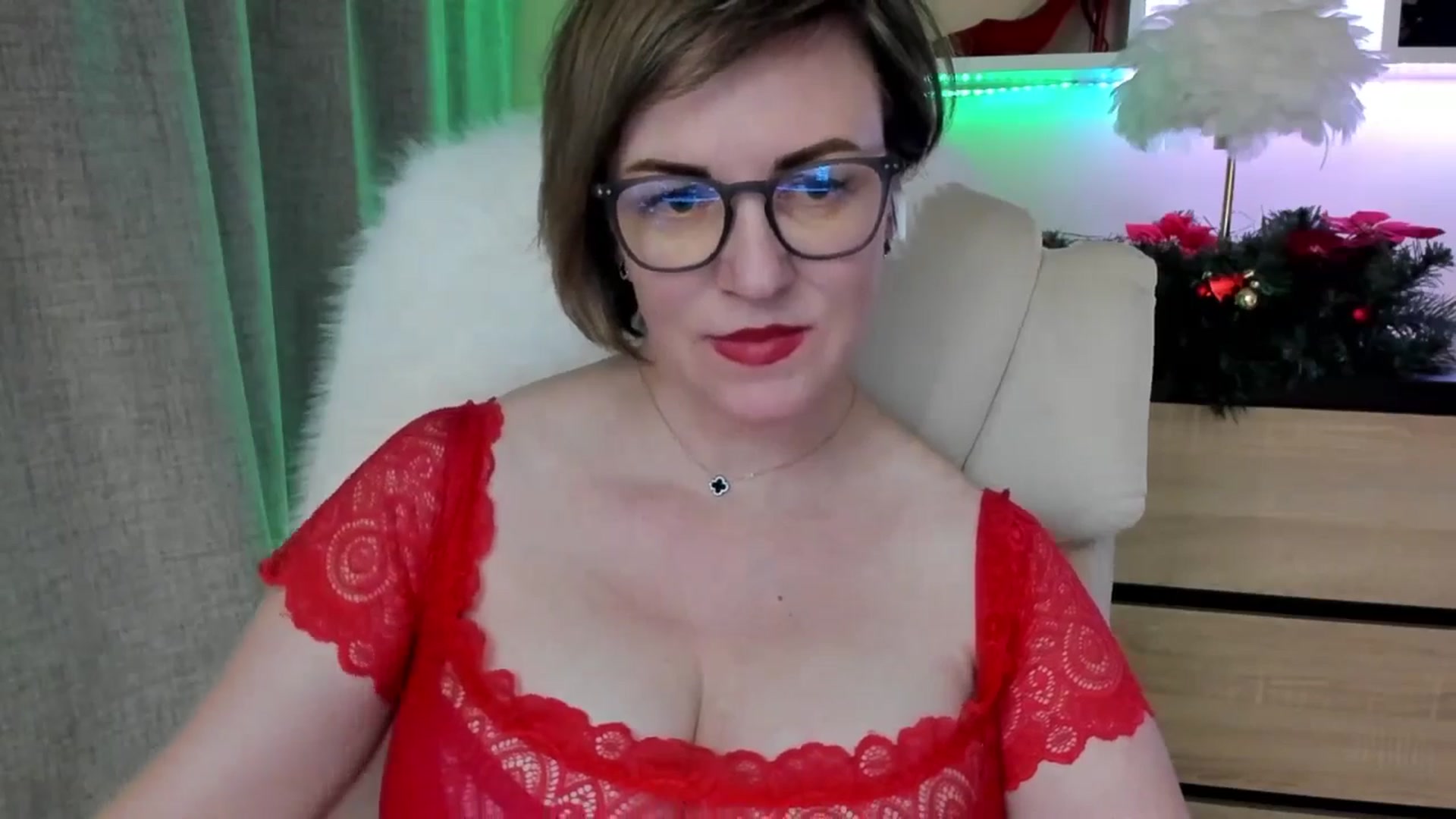 Gallery image thumbnail from EroticFELIZIA's myfreecams stream on, 12/23/2025, 16:52 image 4 of 20