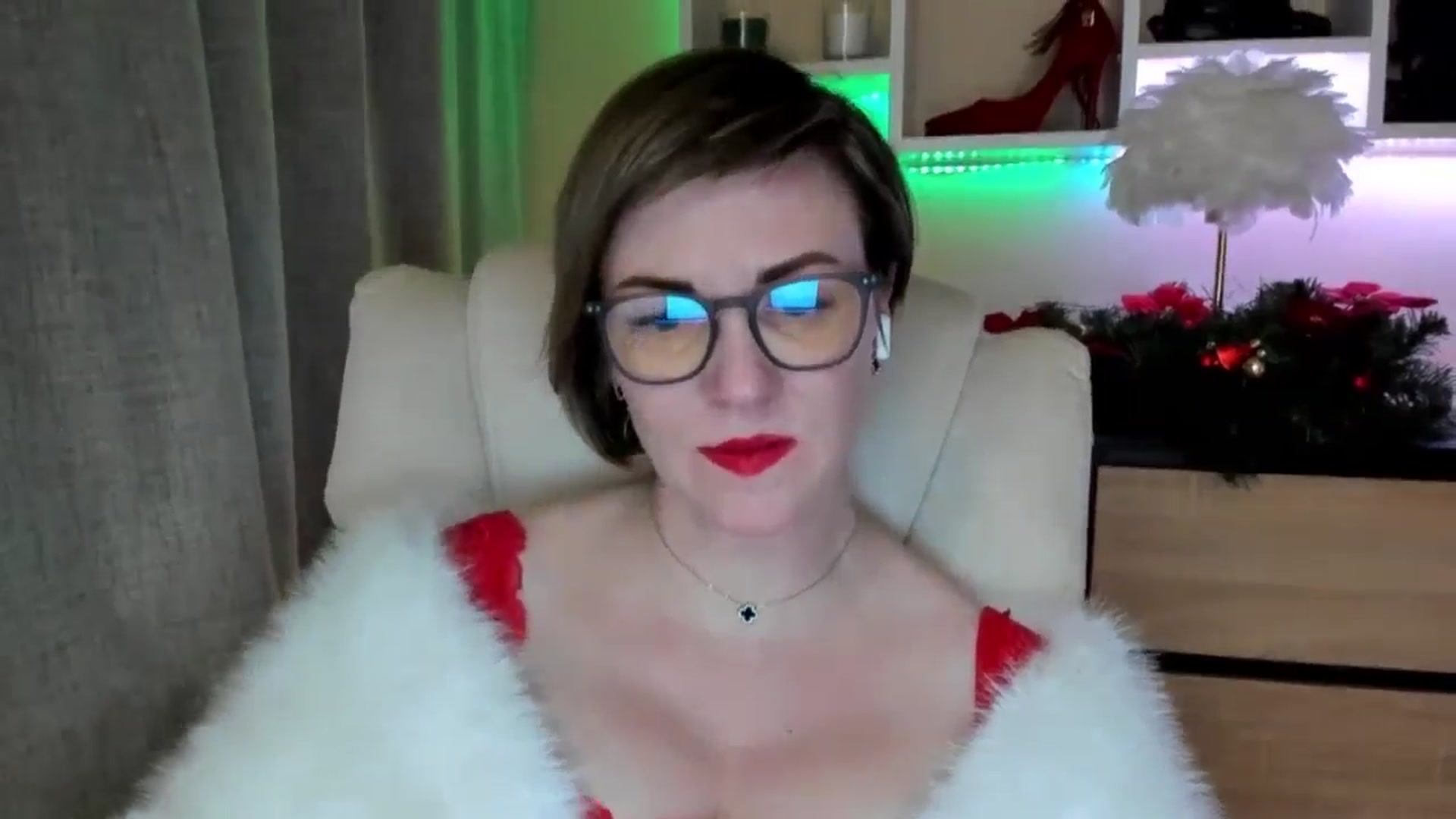 Gallery image thumbnail from EroticFELIZIA's myfreecams stream on, 12/23/2025, 19:27 image 2 of 20