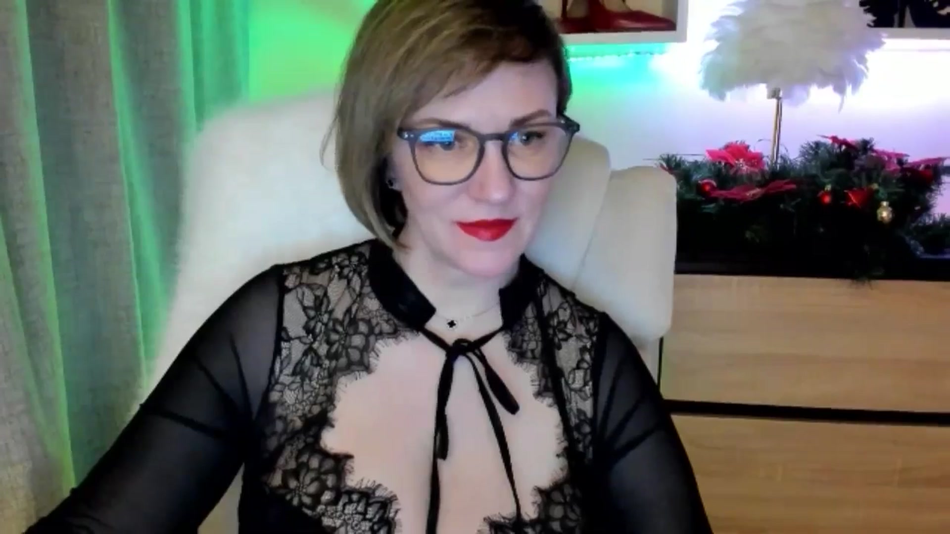 Gallery image thumbnail from EroticFELIZIA's myfreecams stream on, 12/28/2025, 13:35 image 14 of 20