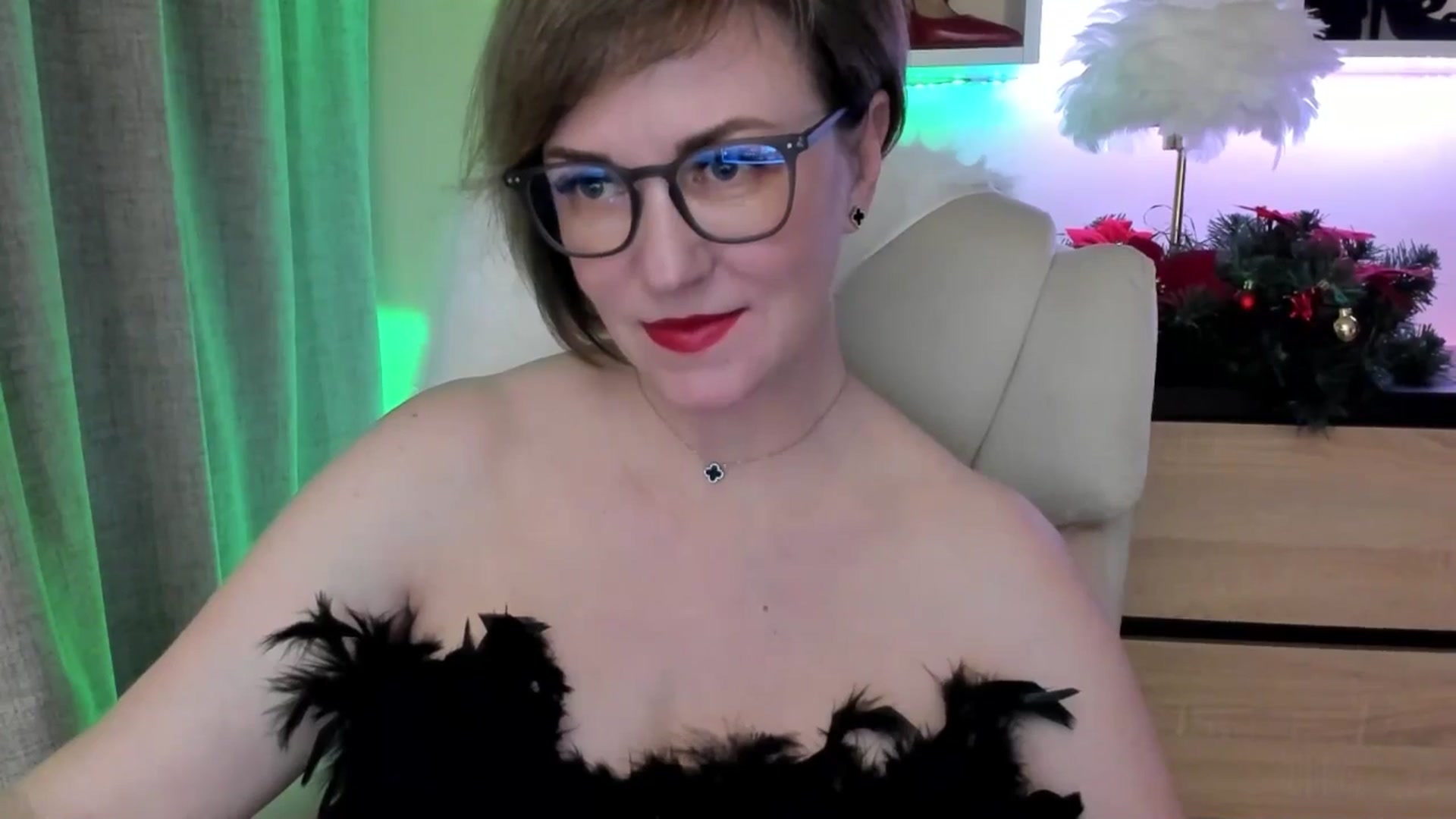 Gallery image thumbnail from EroticFELIZIA's myfreecams stream on, 12/30/2025, 13:42 image 4 of 20