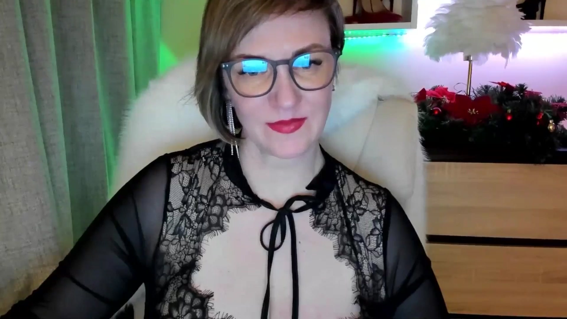 Gallery image thumbnail from EroticFELIZIA's myfreecams stream on, 12/31/2025, 14:17 image 9 of 20