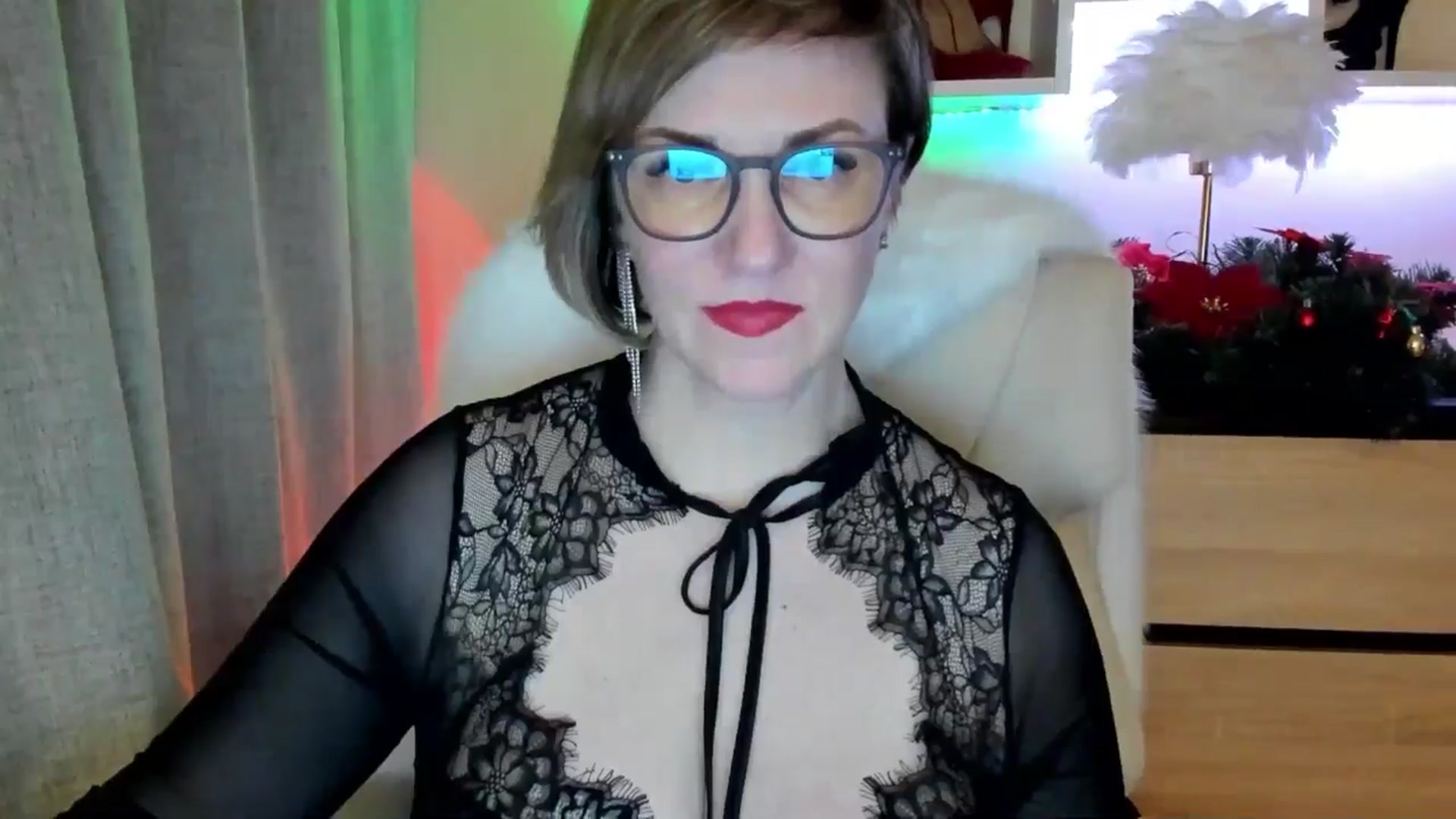 Gallery image thumbnail from EroticFELIZIA's myfreecams stream on, 12/31/2025, 14:17 image 17 of 20