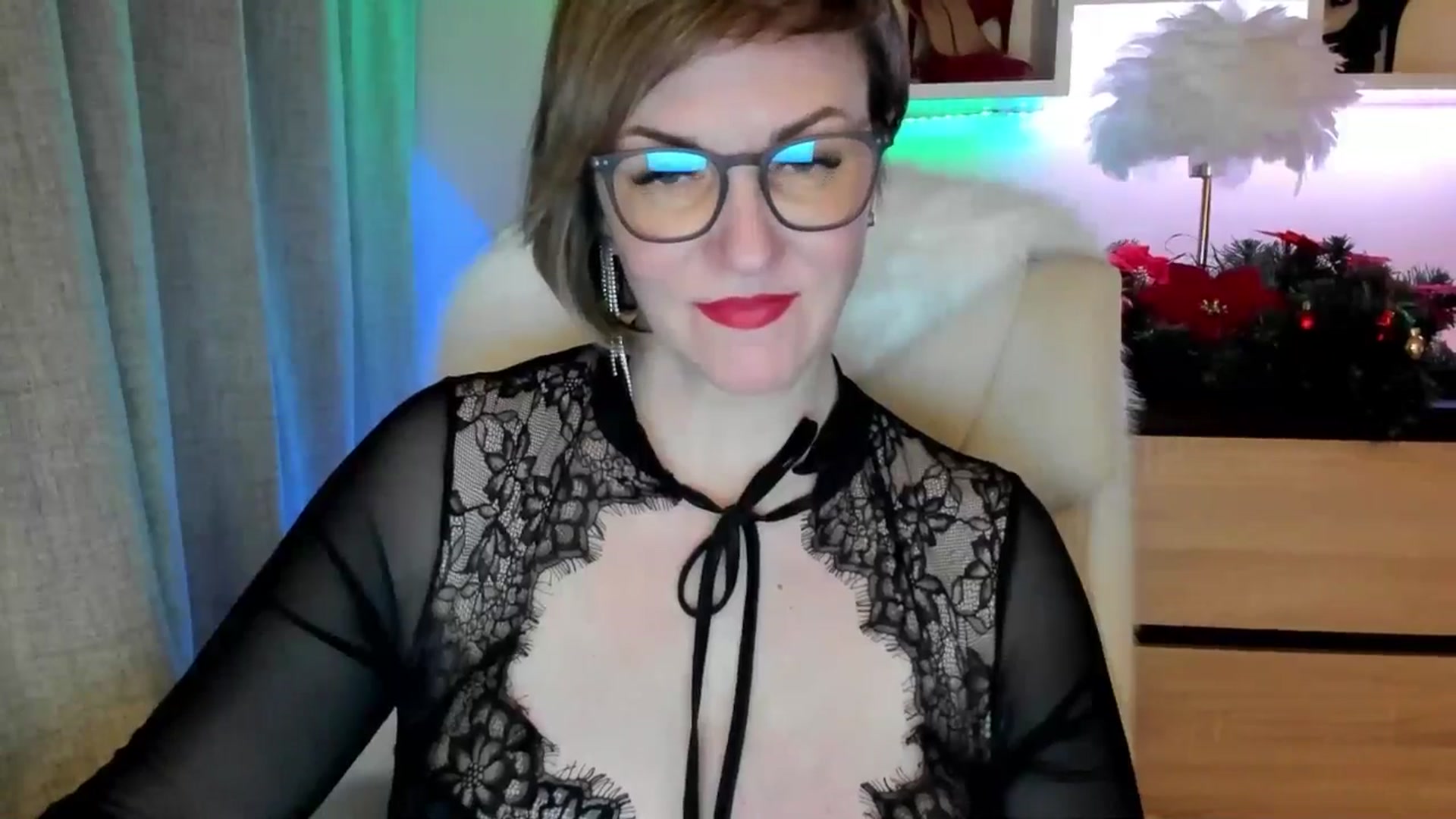 Gallery image thumbnail from EroticFELIZIA's myfreecams stream on, 12/31/2025, 14:17 image 13 of 20