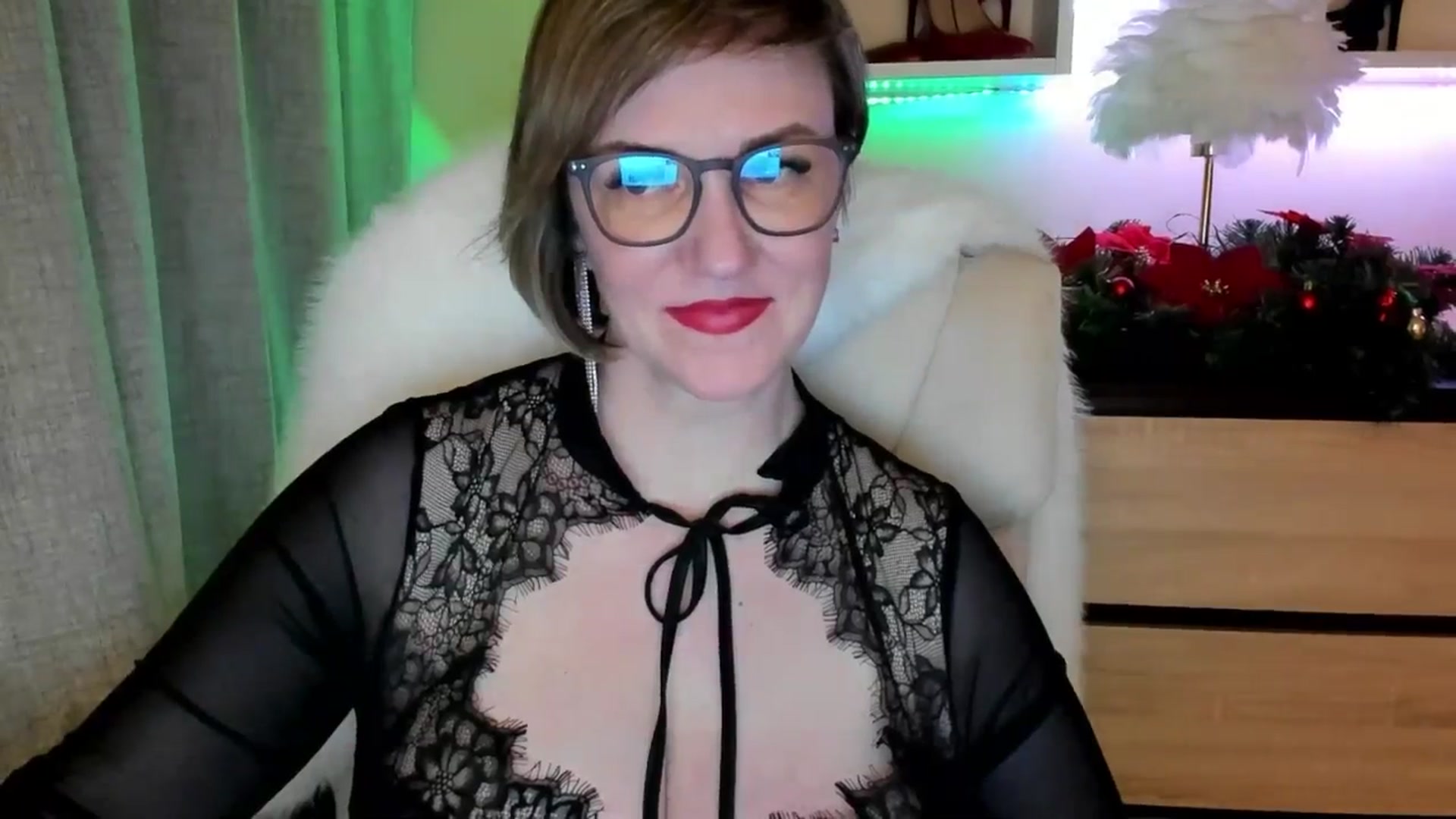Gallery image thumbnail from EroticFELIZIA's myfreecams stream on, 12/31/2025, 14:17 image 8 of 20