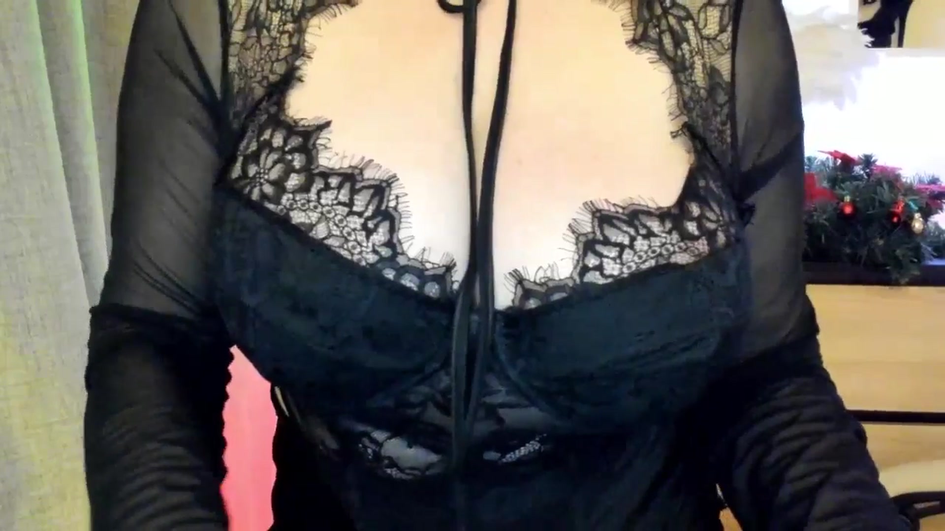 Gallery image thumbnail from EroticFELIZIA's myfreecams stream on, 12/31/2025, 14:17 image 18 of 20