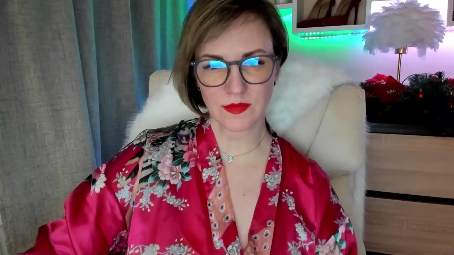 Gallery image thumbnail from EroticFELIZIA's myfreecams stream on, 01/04/2026, 15:19 image 12 of 20